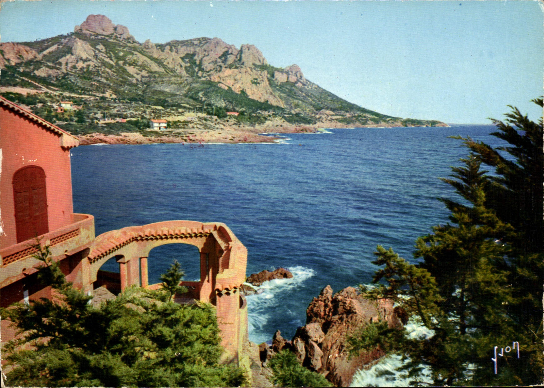 CPM Coulemes Et Lumiere De France La Cote d'Azur Miracle De Al Nature Massif De l'Esterel