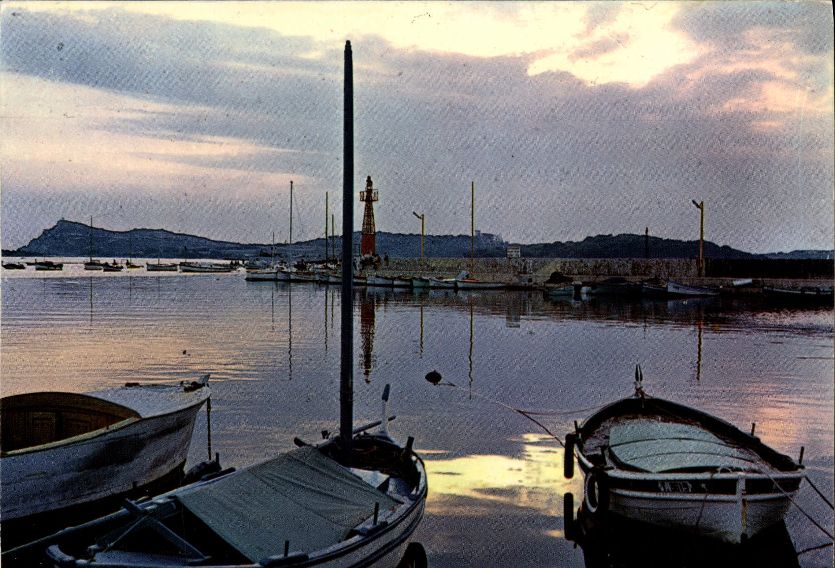 CPM Lumiere Et Beaute De La Cote d'Azur Rivages Argentes