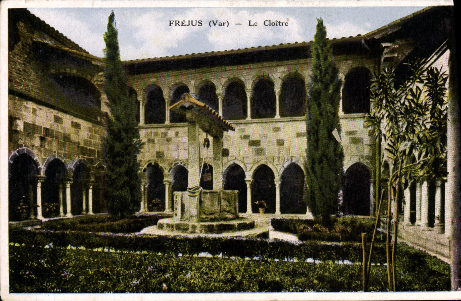 CPA Frejus Le Cloitre