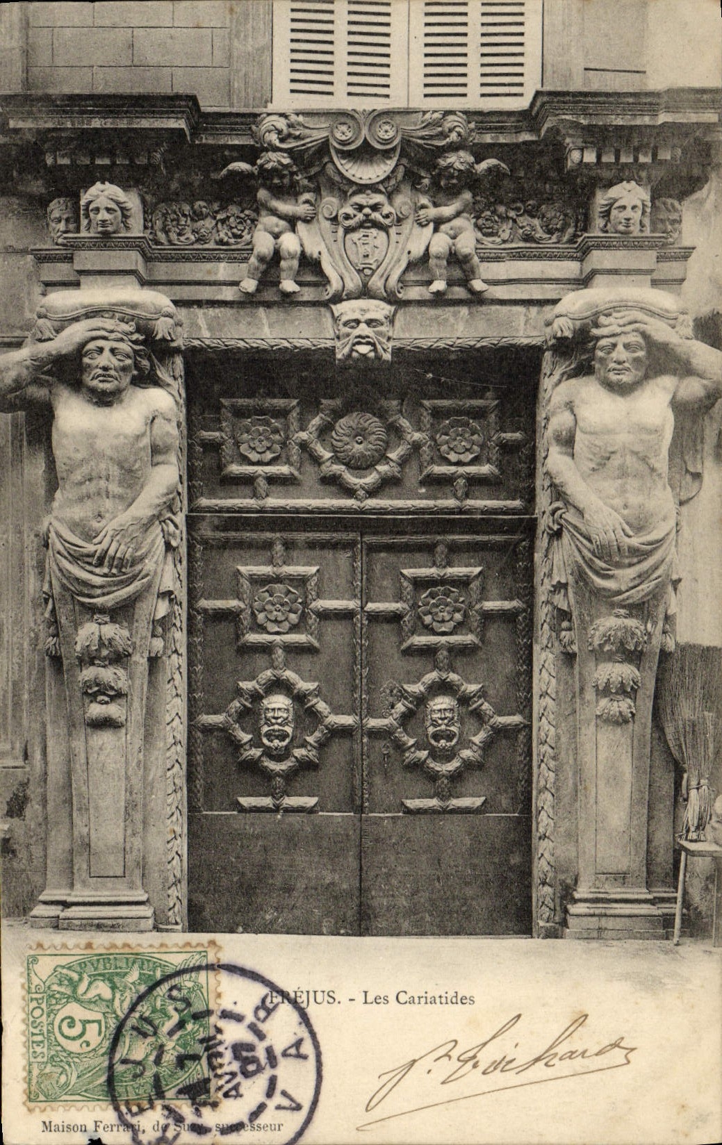 VINTAGE POSTCARD Frejus Caryatids