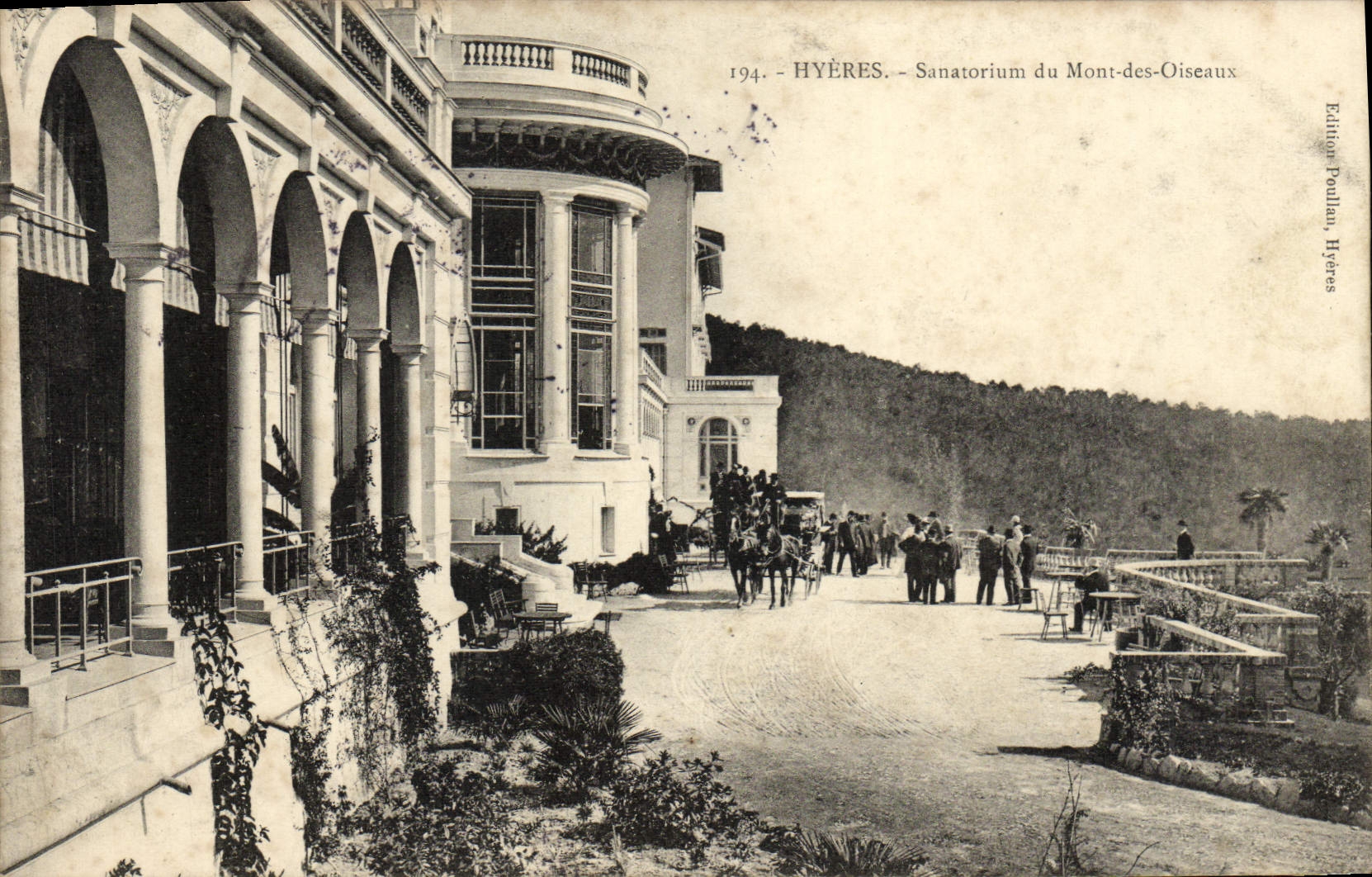 Sanatorio de Hyeres de la POSTAL de la VENDIMIA del montaje del birlocho de los pájaros (vista hermosa)