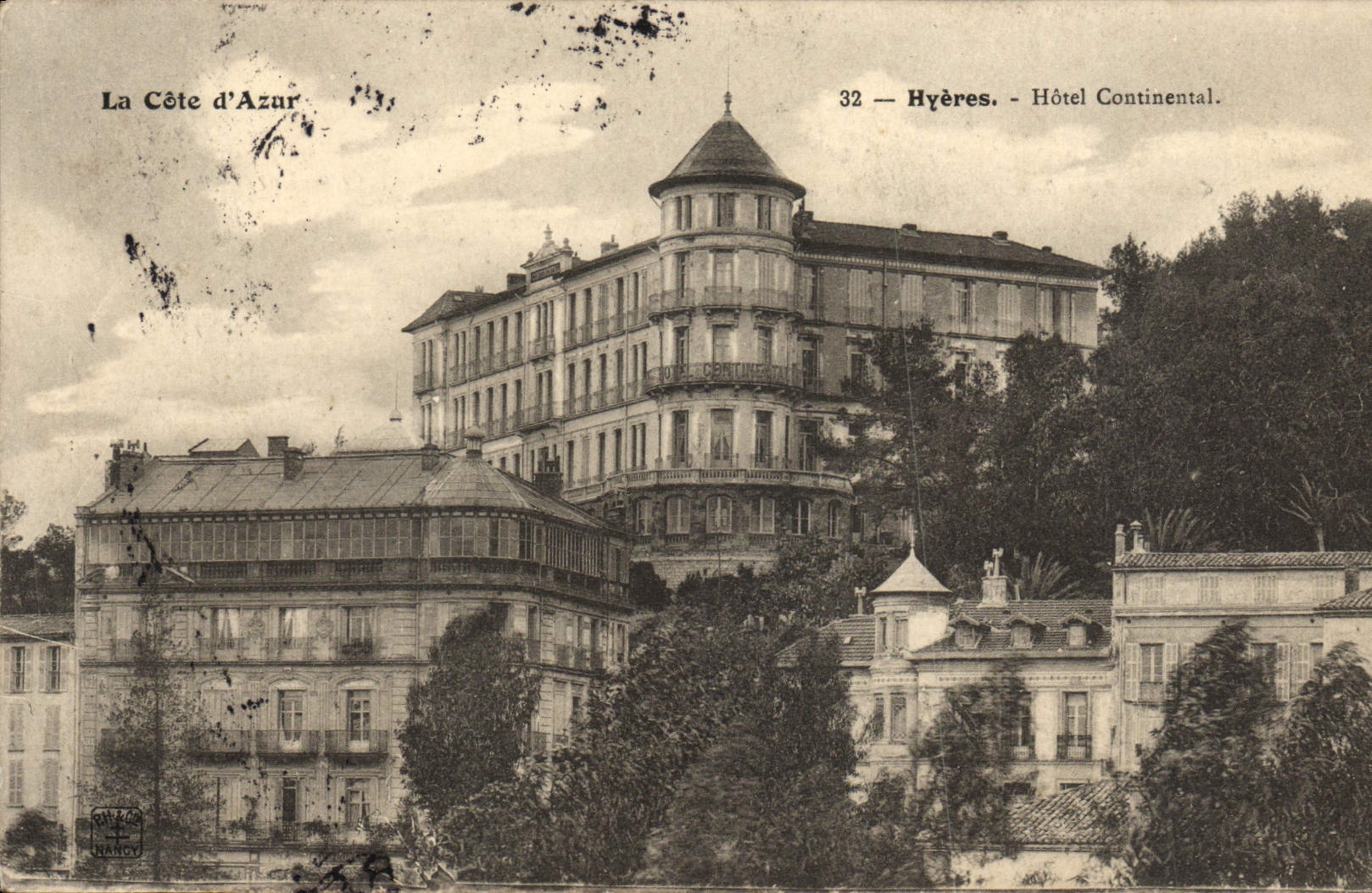 Hotel continental de Hyeres de la POSTAL de la VENDIMIA
