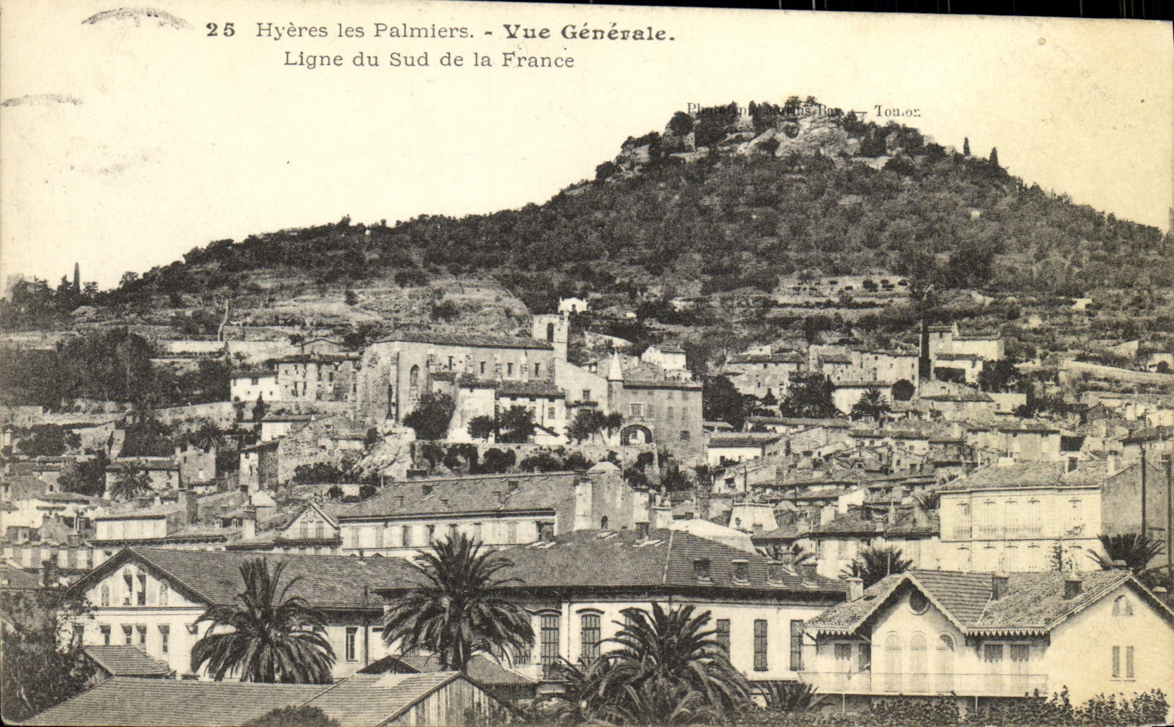 CPA Hyeres Les Palmiers Vue Generale Ligne du Sud de la France
