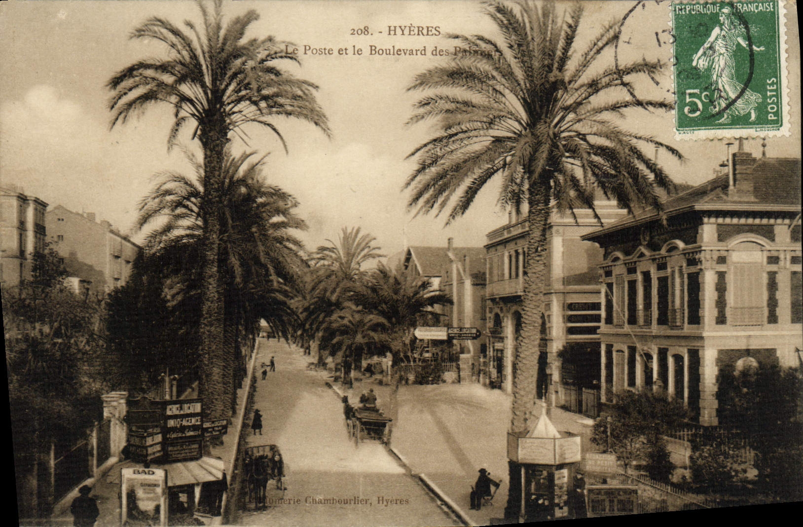 POSTAL Hyeres La Poste de la VENDIMIA y el bulevar de las palmeras