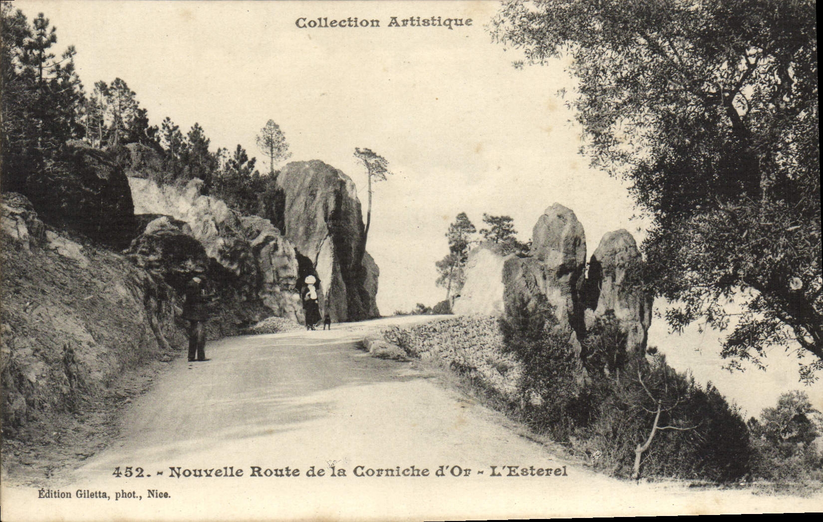 Camino de la POSTAL de la VENDIMIA nuevo de la cornisa Esterel del oro