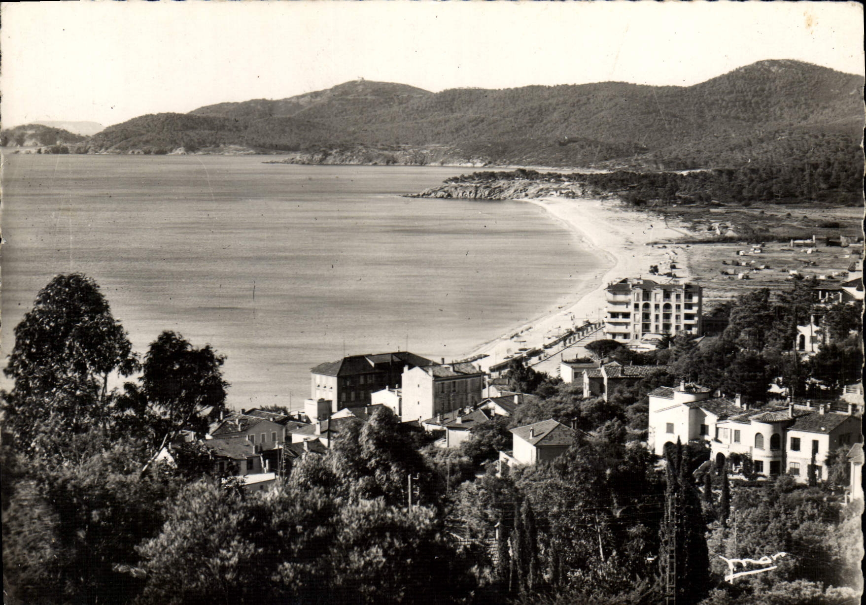 CPM Le Lavandou Vue Generale