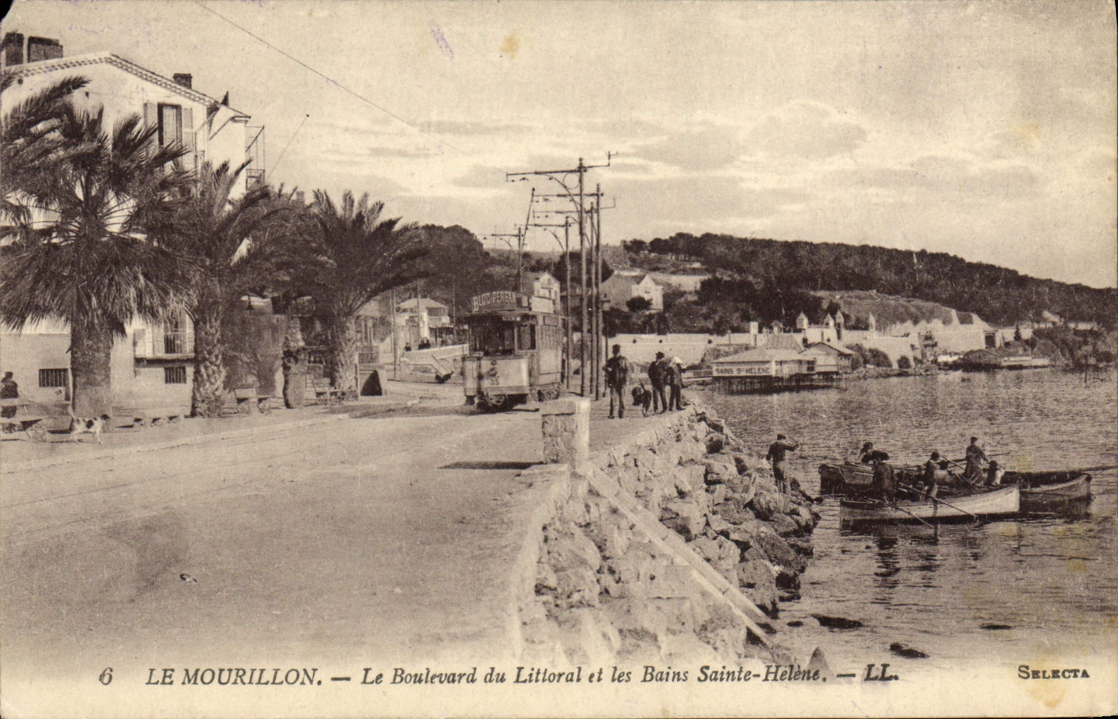 CPA Le Mourillon Le Boulevard du Littoral et les Bains Sainte Helene Tramway Bateaux de peche