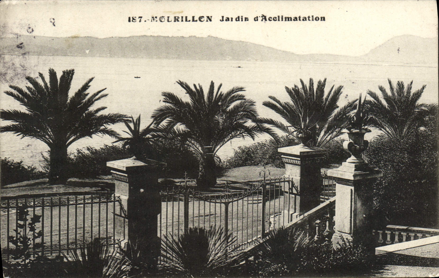 VINTAGE POSTCARD Mourillon Zoological gardens
