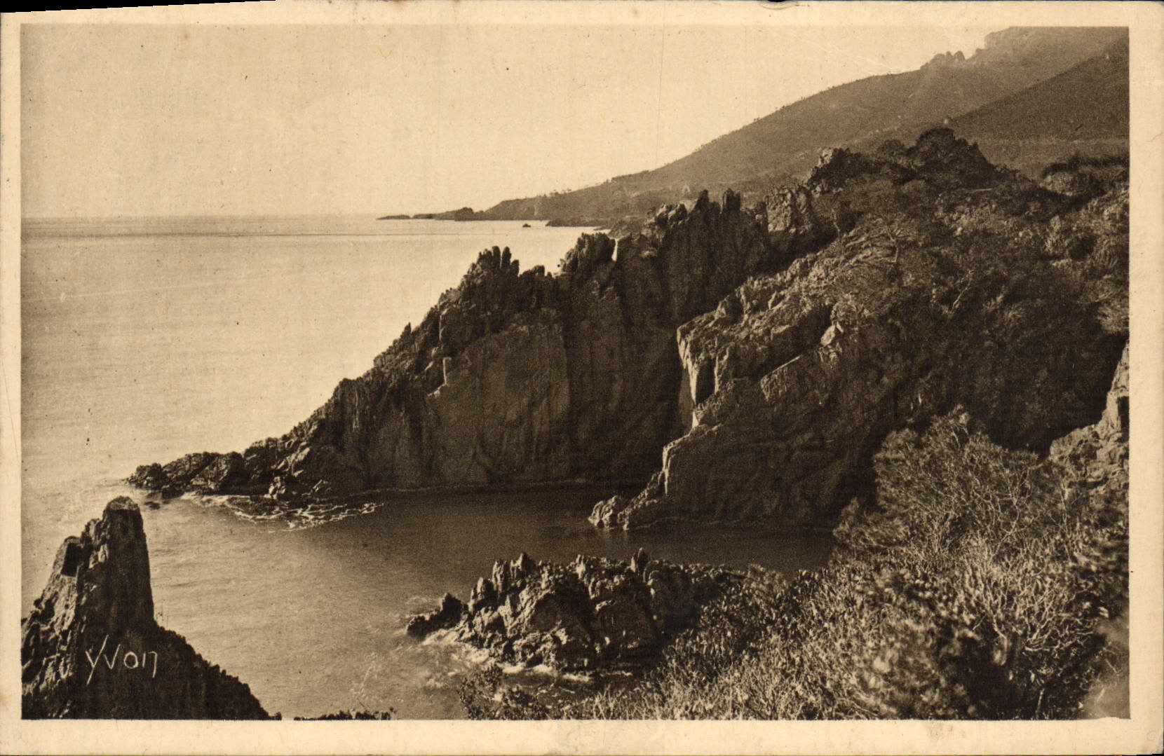 CPA Le Trayas Les Rochers