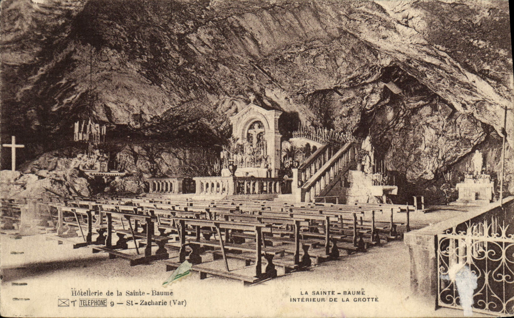 VINTAGE POSTCARD Hotel trade of Sainte the Interior Balsam of the cave