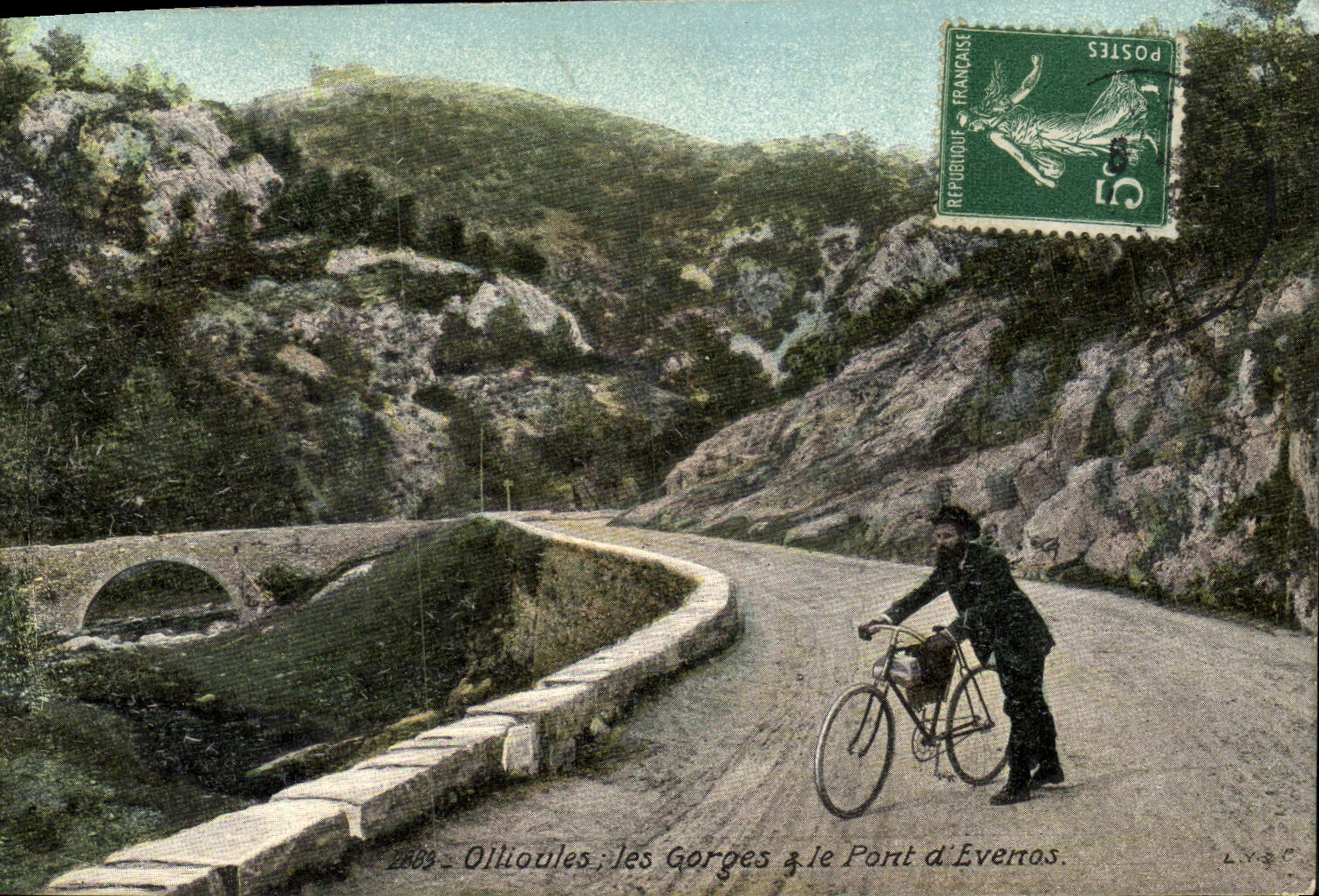 CPA Ollioules Les Gorges et le pont d'Evenos