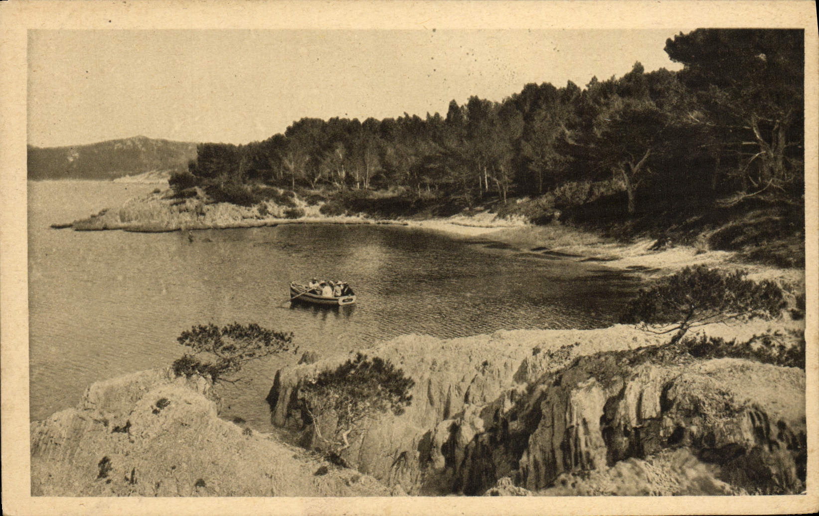 CPM Ile De Porquerolles de Robert