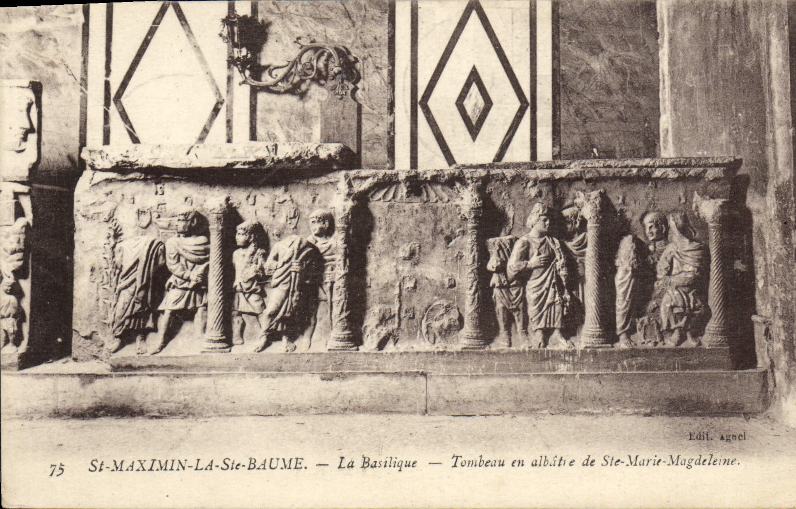 St Maximin de la POSTAL de la VENDIMIA el co. Bálsamo la tumba de la basílica fuera del alabastro del co. Marie Magdeleine