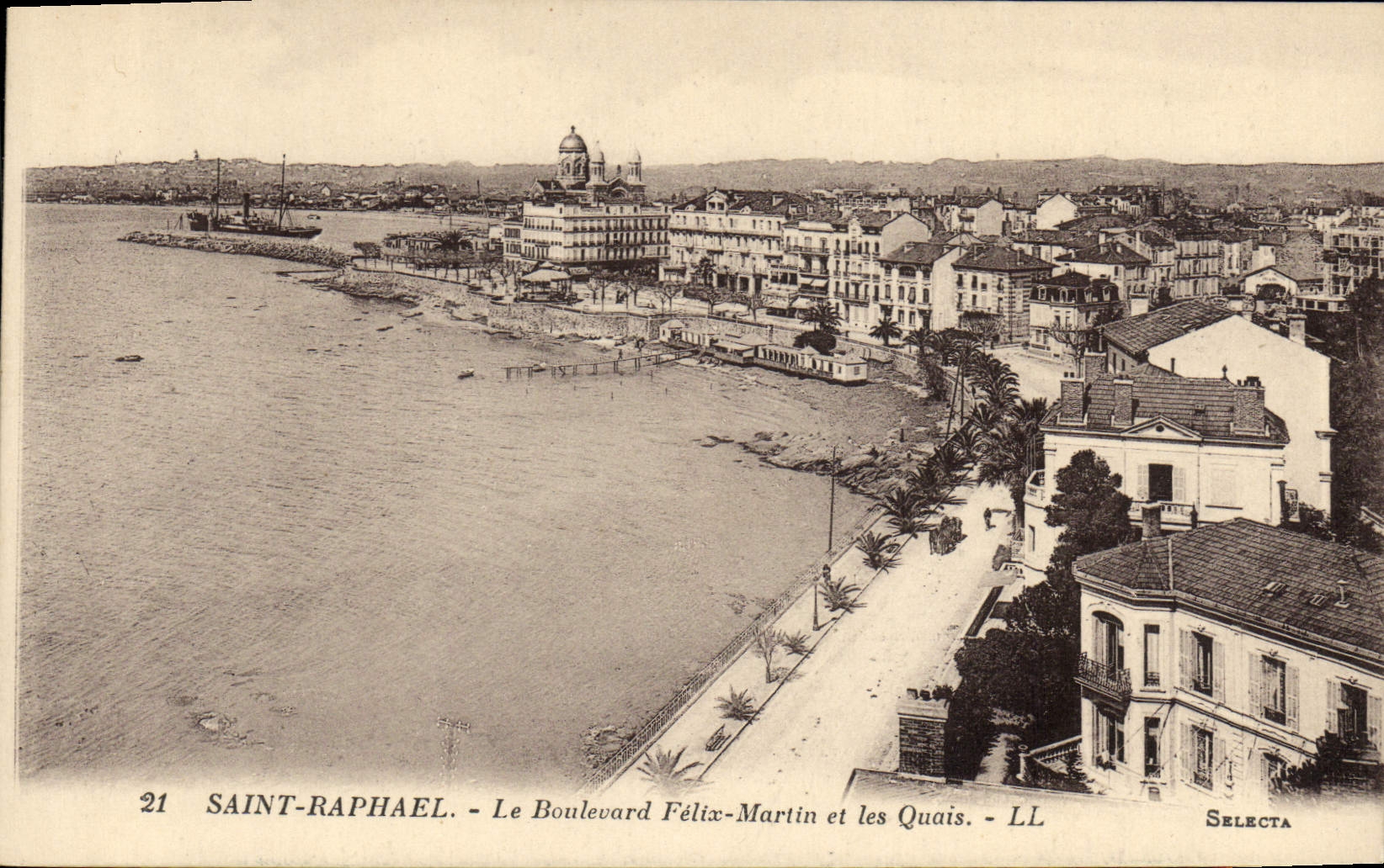 CPA Saint Raphael Le Boulevard Felix Martin et les Quais