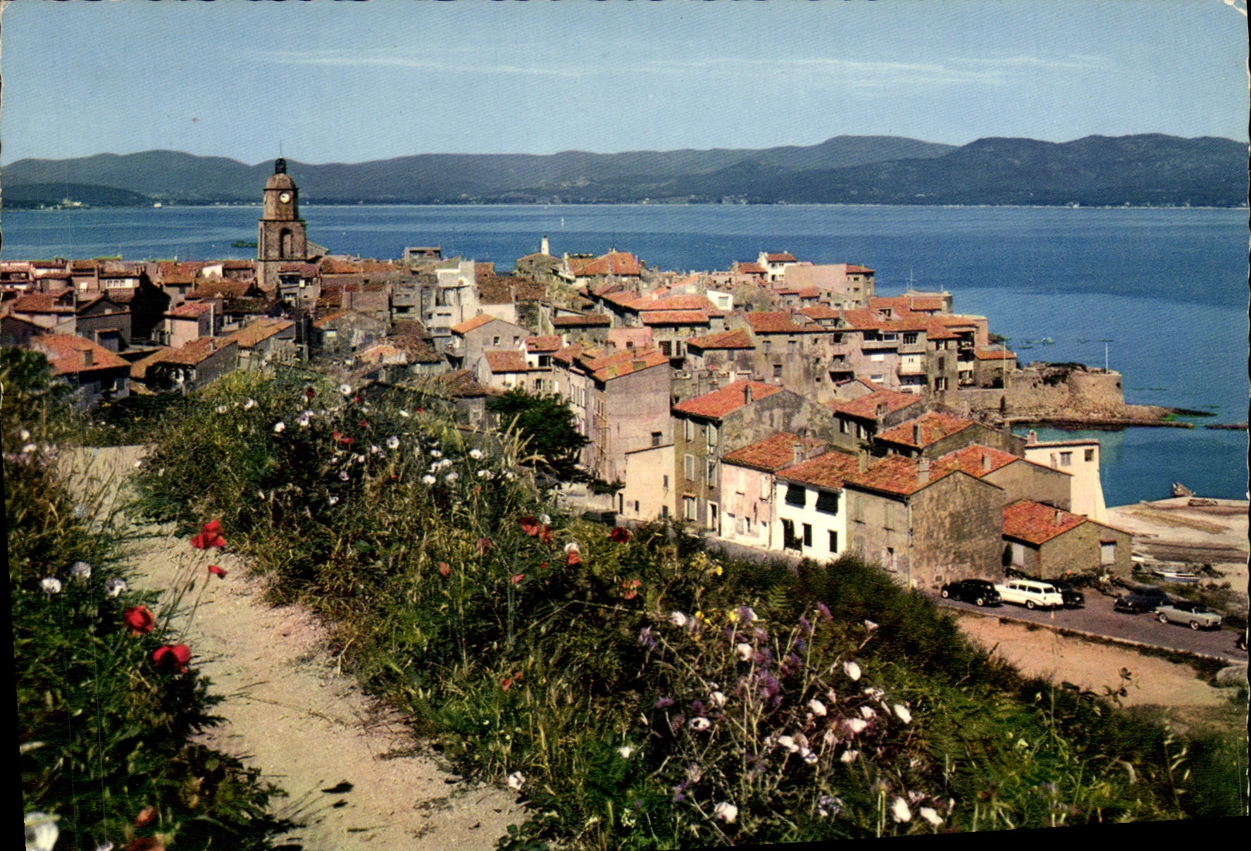 CPM Saint Tropez Le ville et le golfe