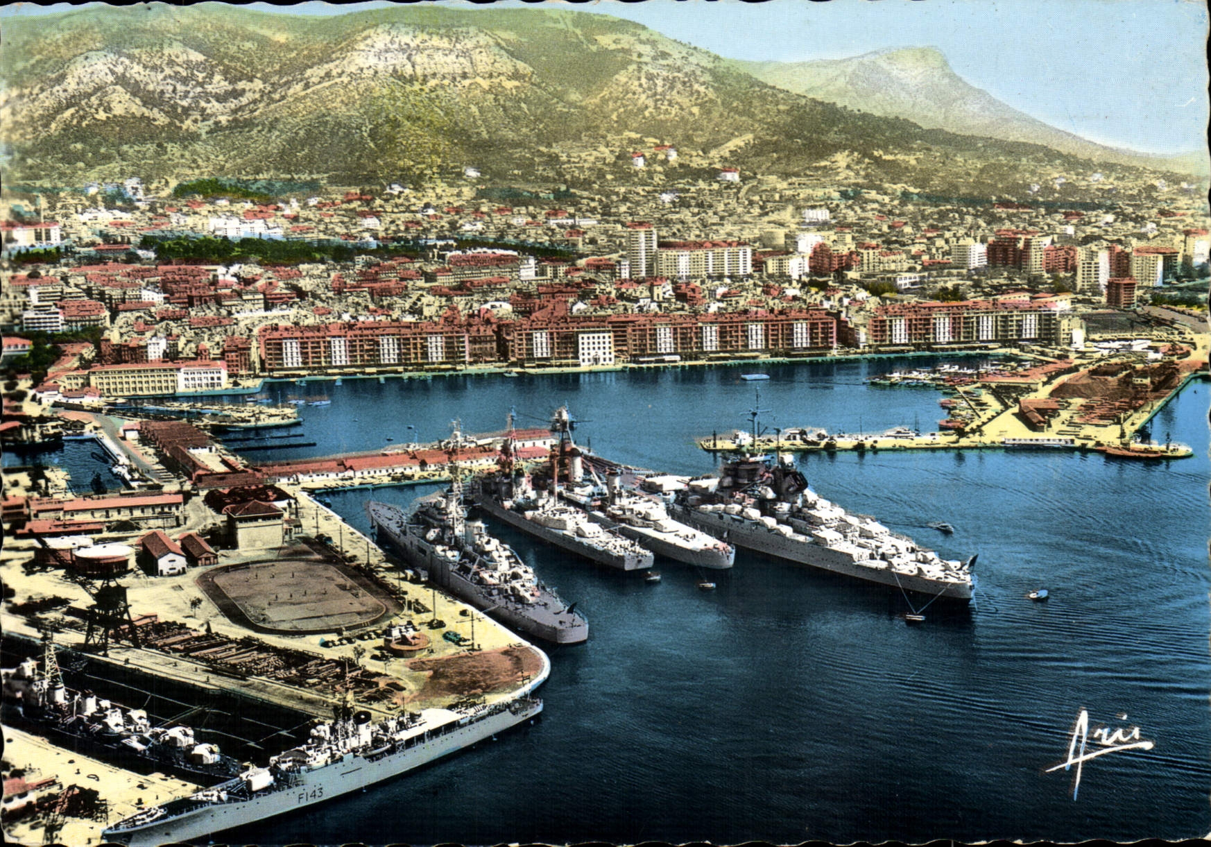 MODERN CARD Toulon View in the foreground the Jean Bart and his Boats F143 School
