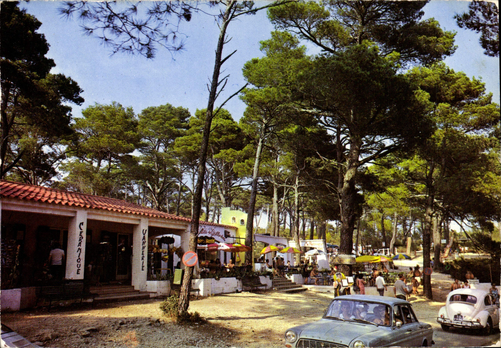 MODERN CARD Toulon the Beaumont Tower the village of Provence