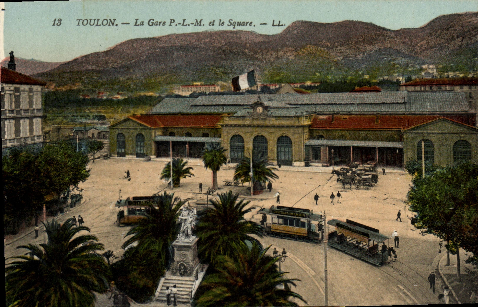 CPA Toulon La Gare P L M et le Square 
