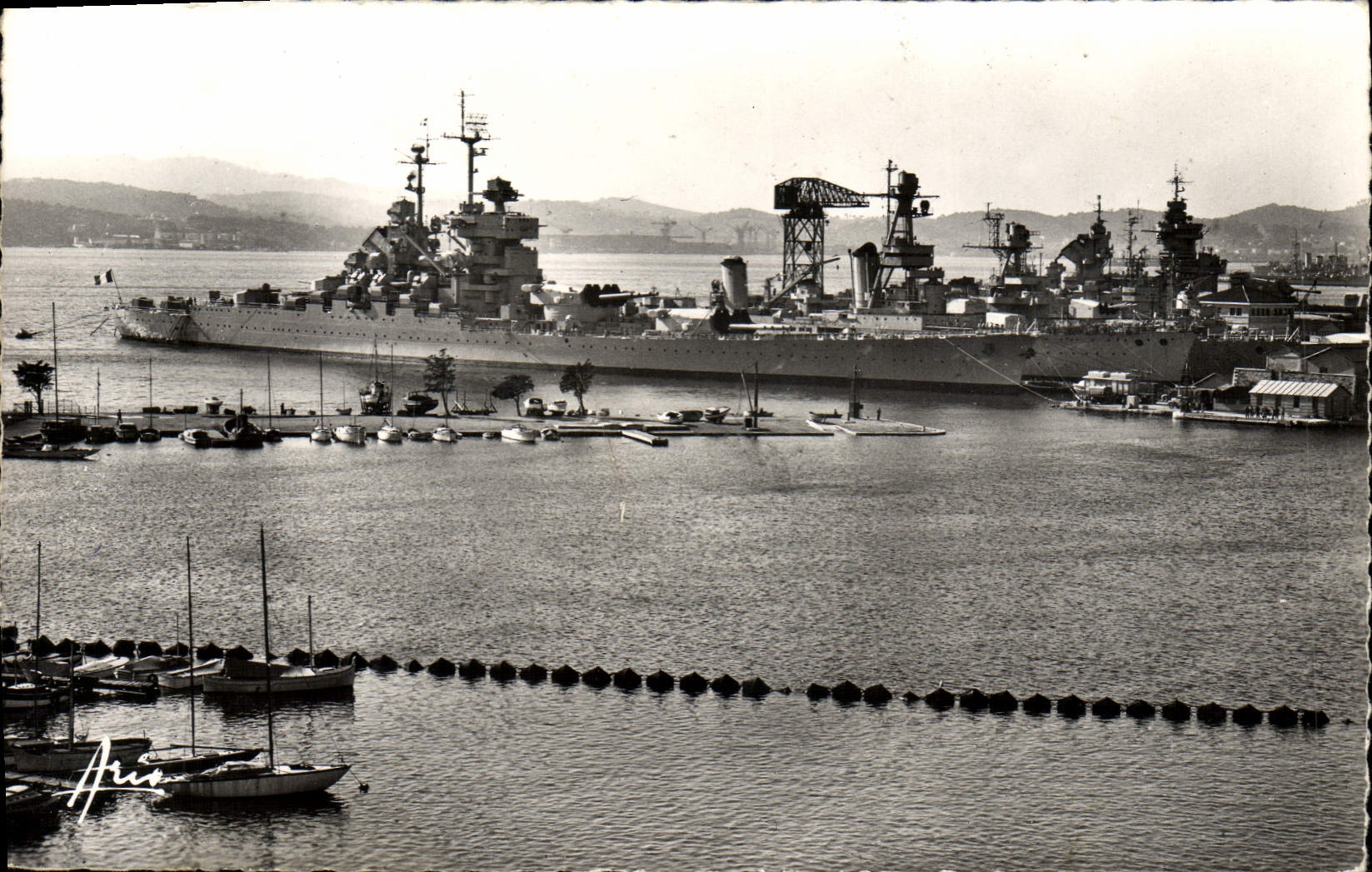 MODERN CARD Toulon the Jean Bart Surcouf Richelieu at rest Boats