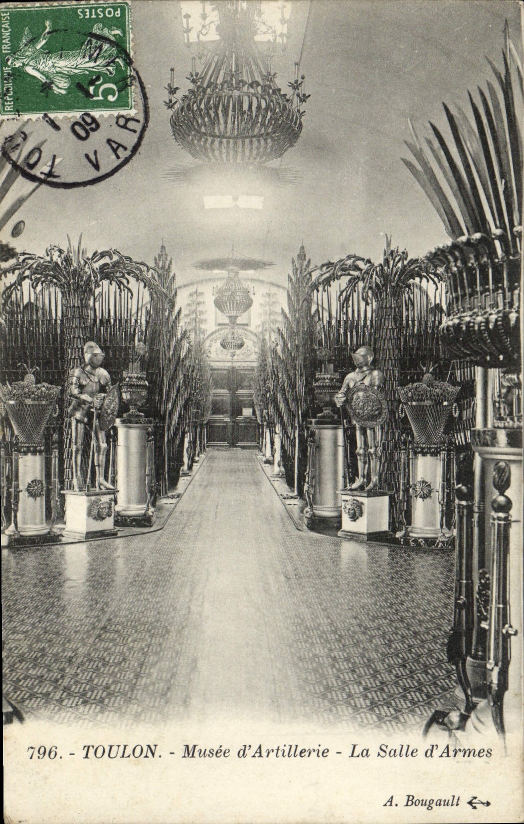 CPA Toulon Musee d'Artillerie La Salle d'Armes Militaria