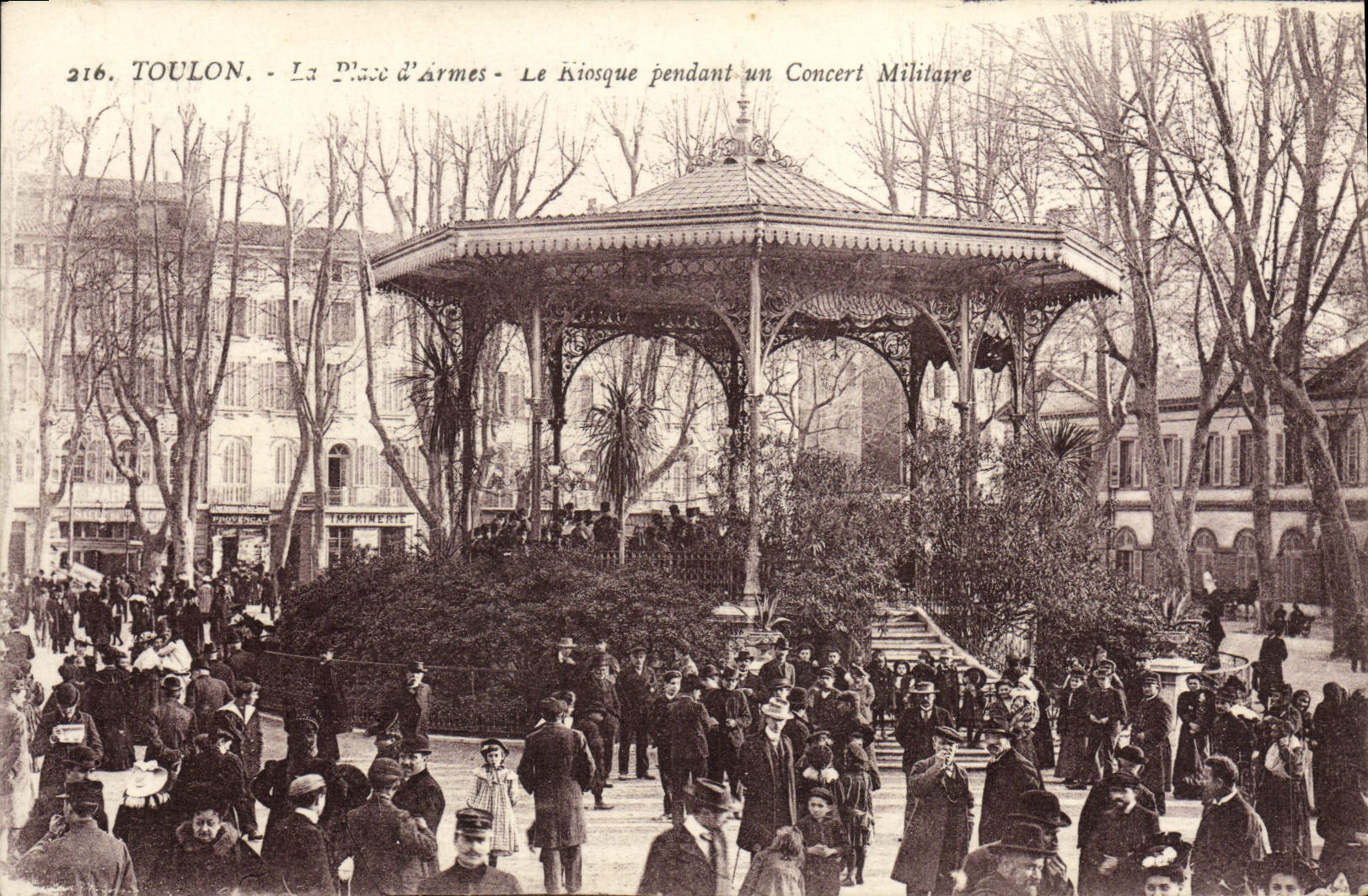 VINTAGE POSTCARD Toulon the Place of Weapons the Kiosk during a Military Concert Militaria