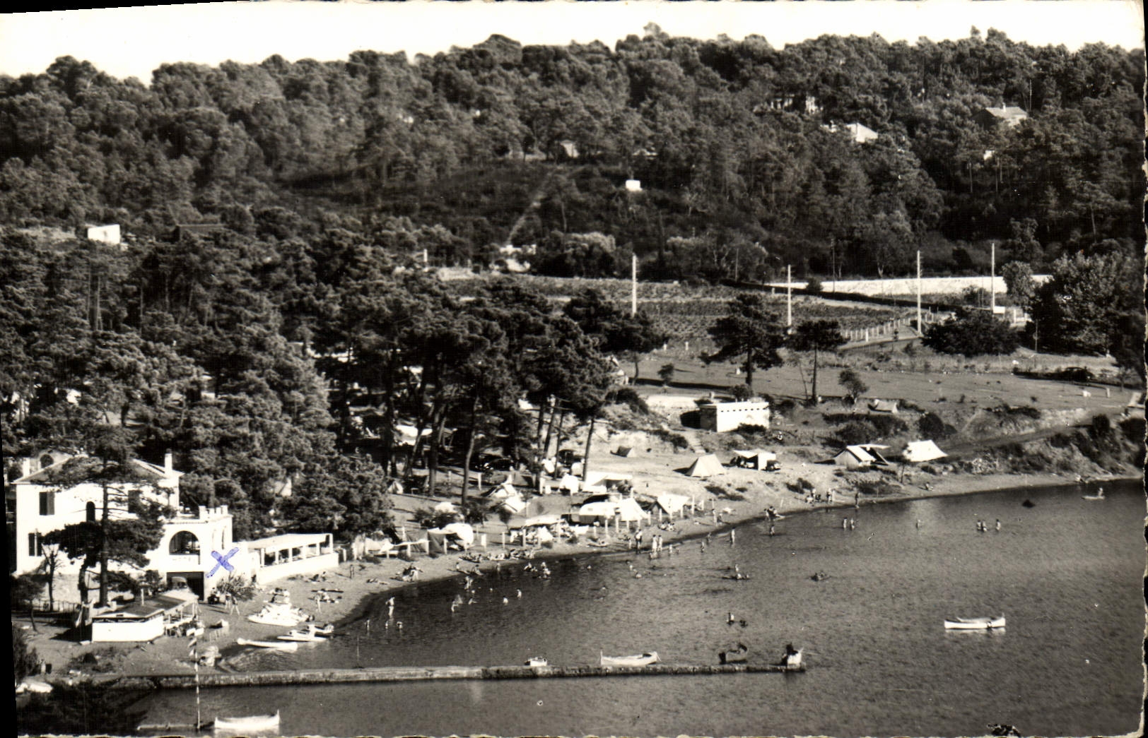 MODERN CARD Agay Baumette Camp-sites