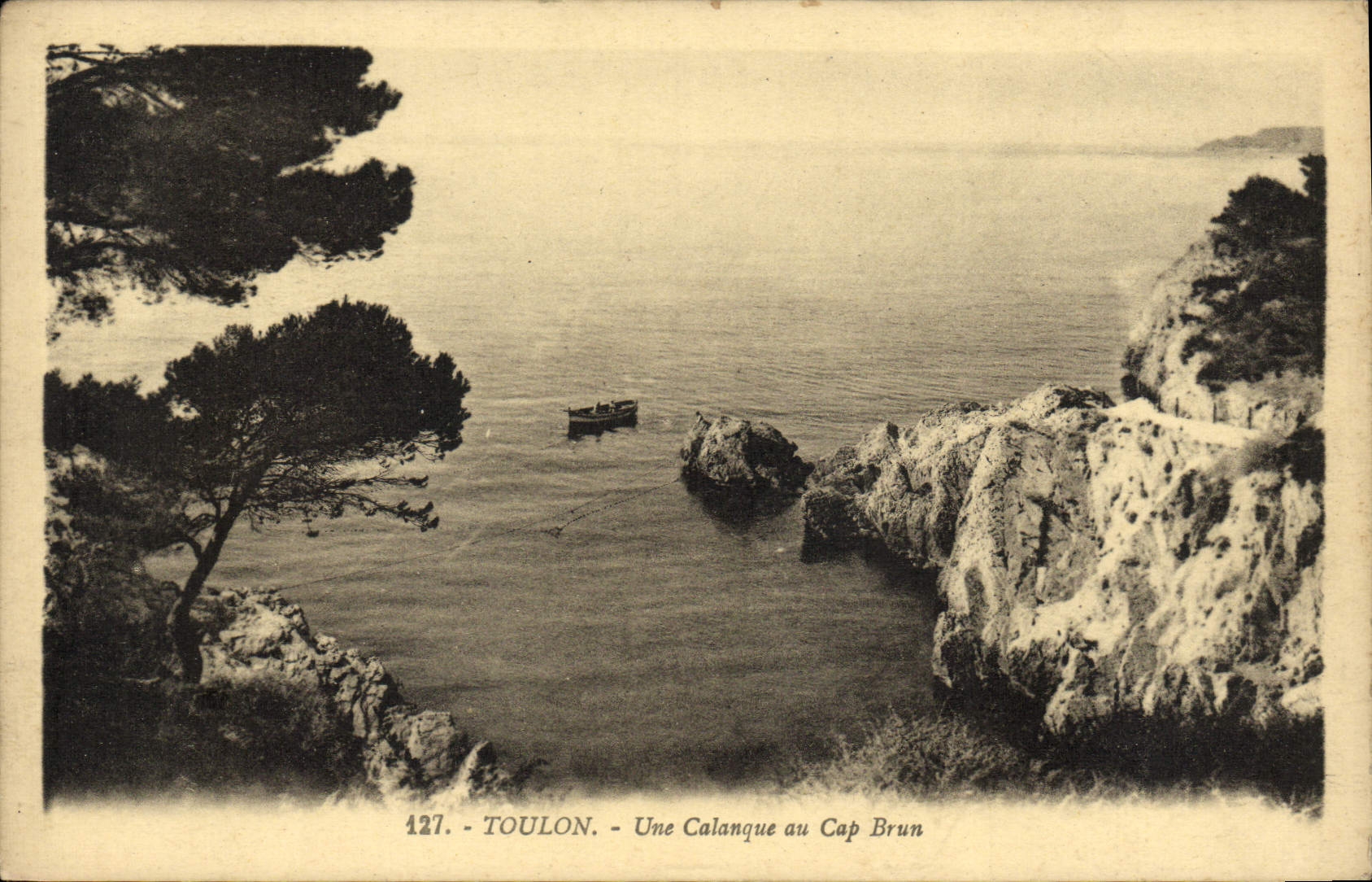 CPA Toulon Une Calanque au Cap Brun