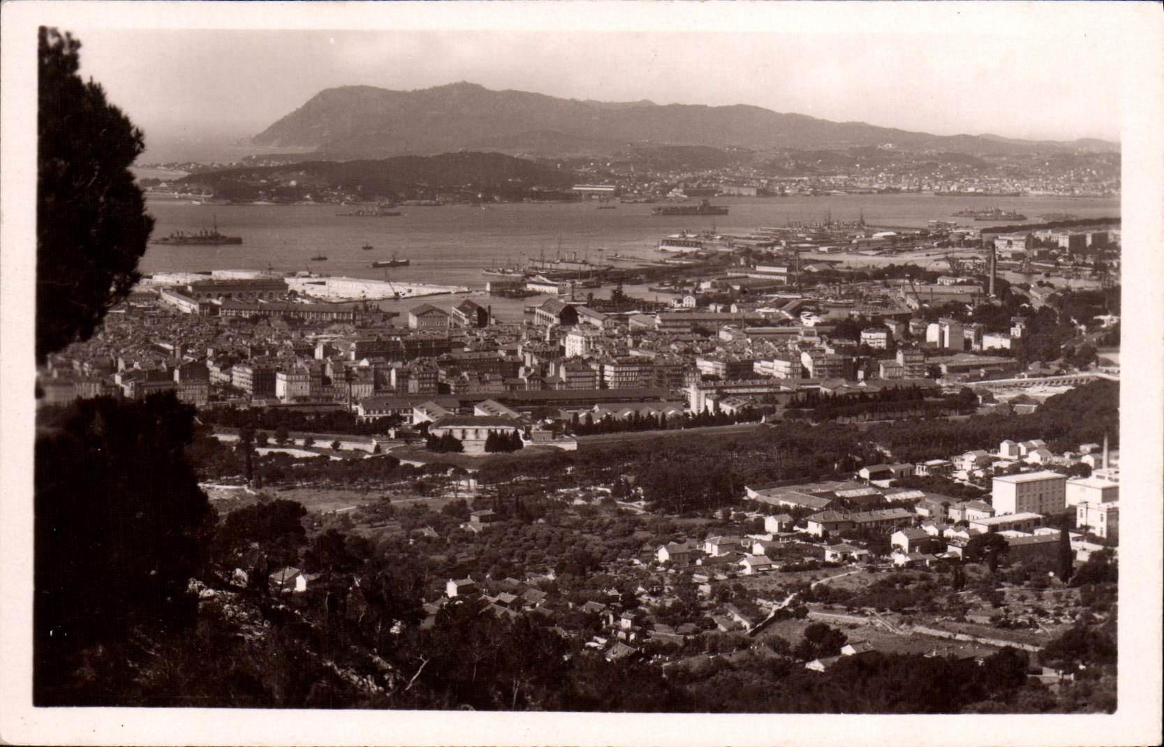 CPA Toulon Vue generale 