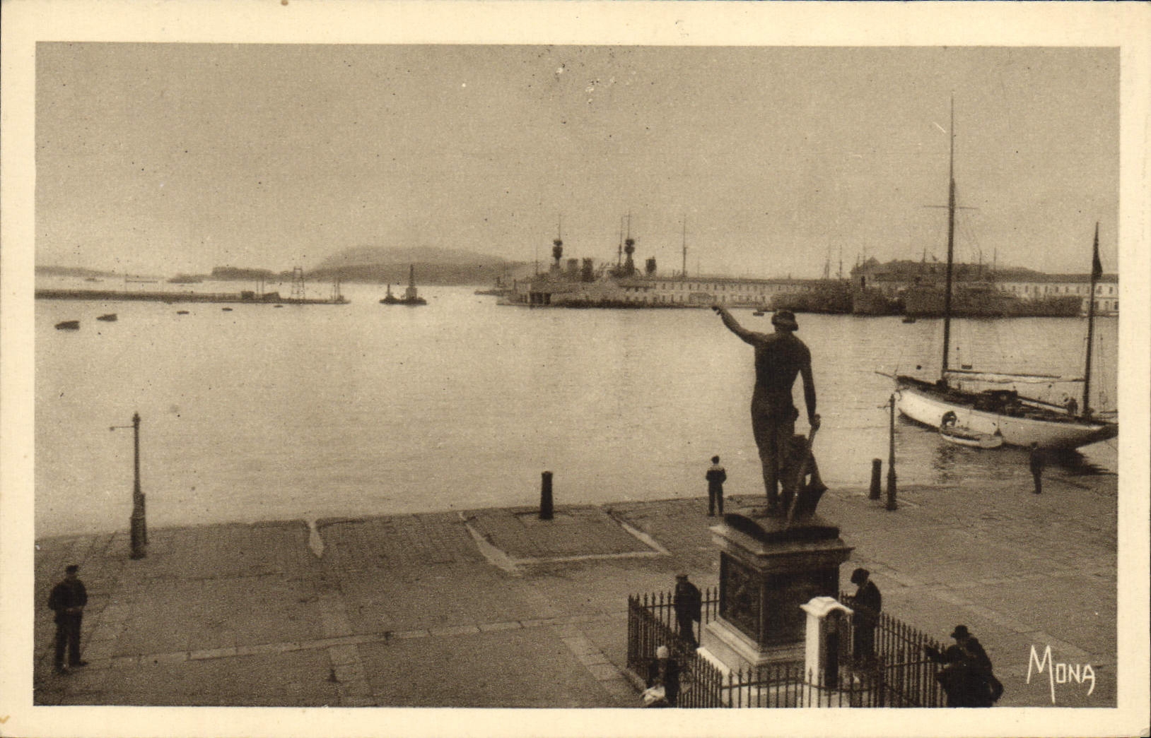 CPA Toulon Le Quai Cronstadt 