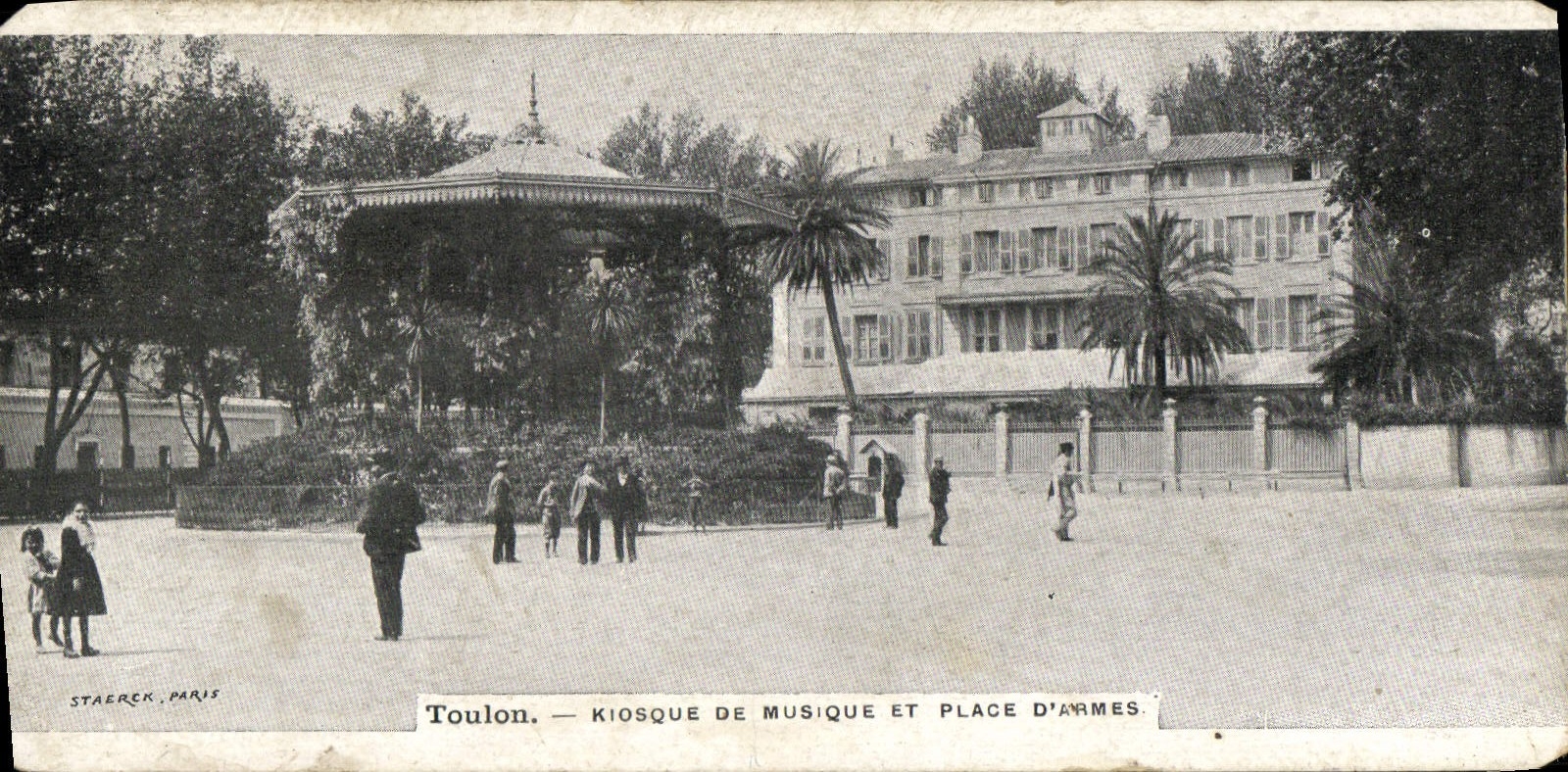 CPA Toulon Kisque de Musique et Place d'Armes