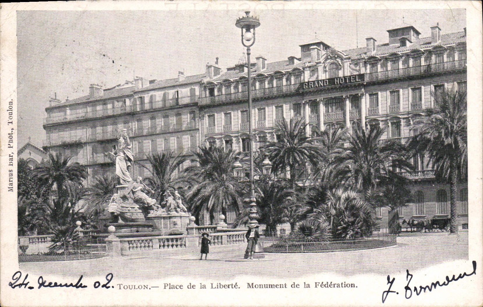 CPA Toulon Place de la Liberte Monument de la Federation