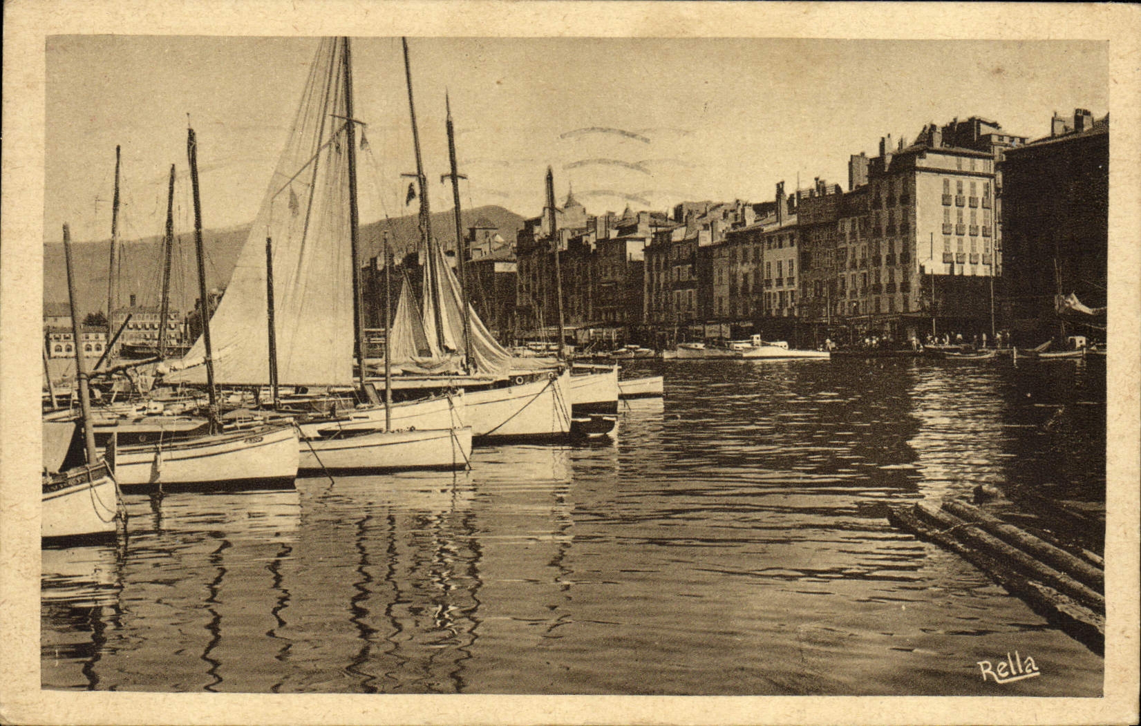 VINTAGE POSTCARD Toulon With the Port Boats