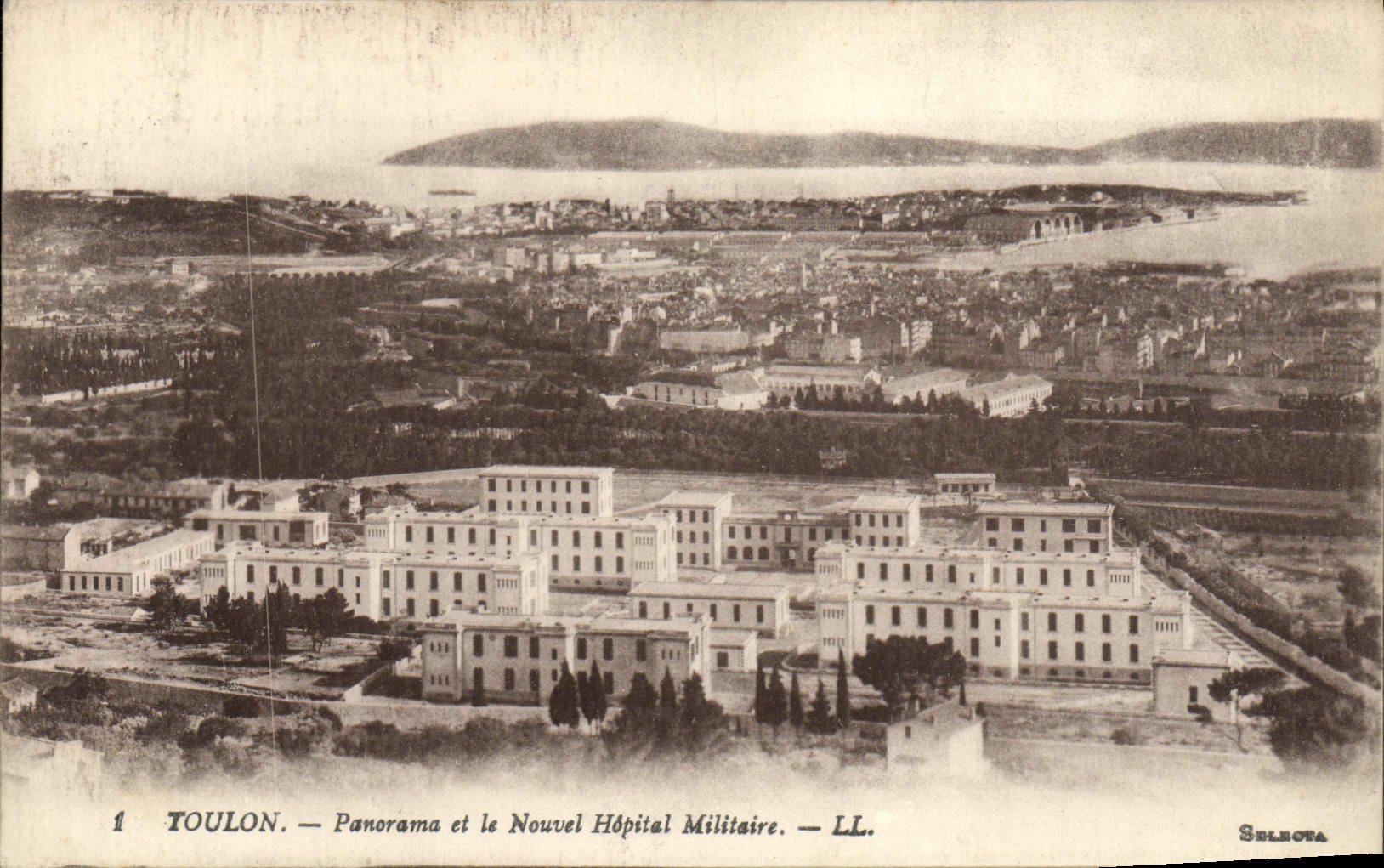CPA Toulon Panorama et le Nouvel Hopital Militaire Militaria