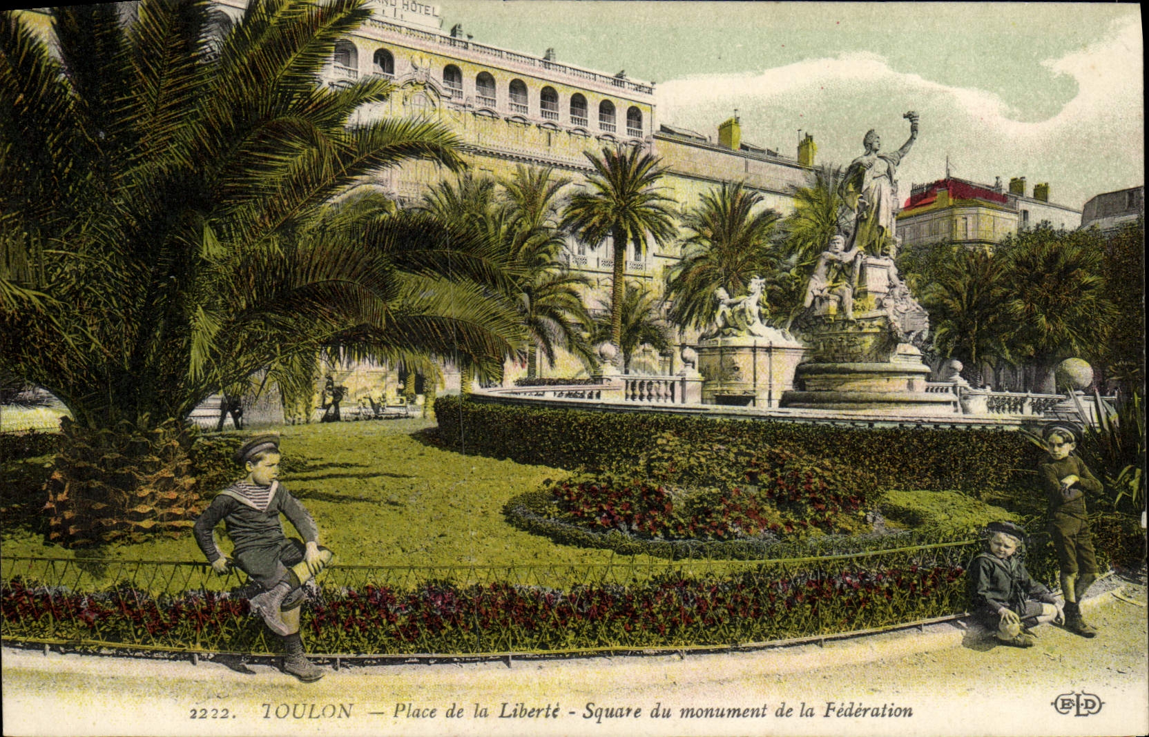 VINTAGE POSTCARD Toulon Places Freedom Public garden of the monument of the Federation Children Sailors
