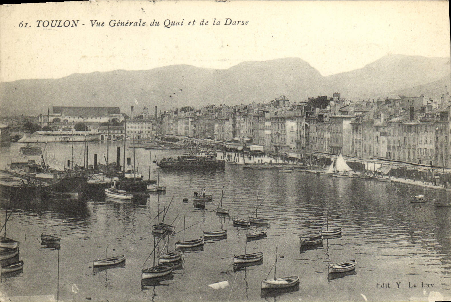 VINTAGE POSTCARD Toulon View of the Quay and the Wet dock Boats