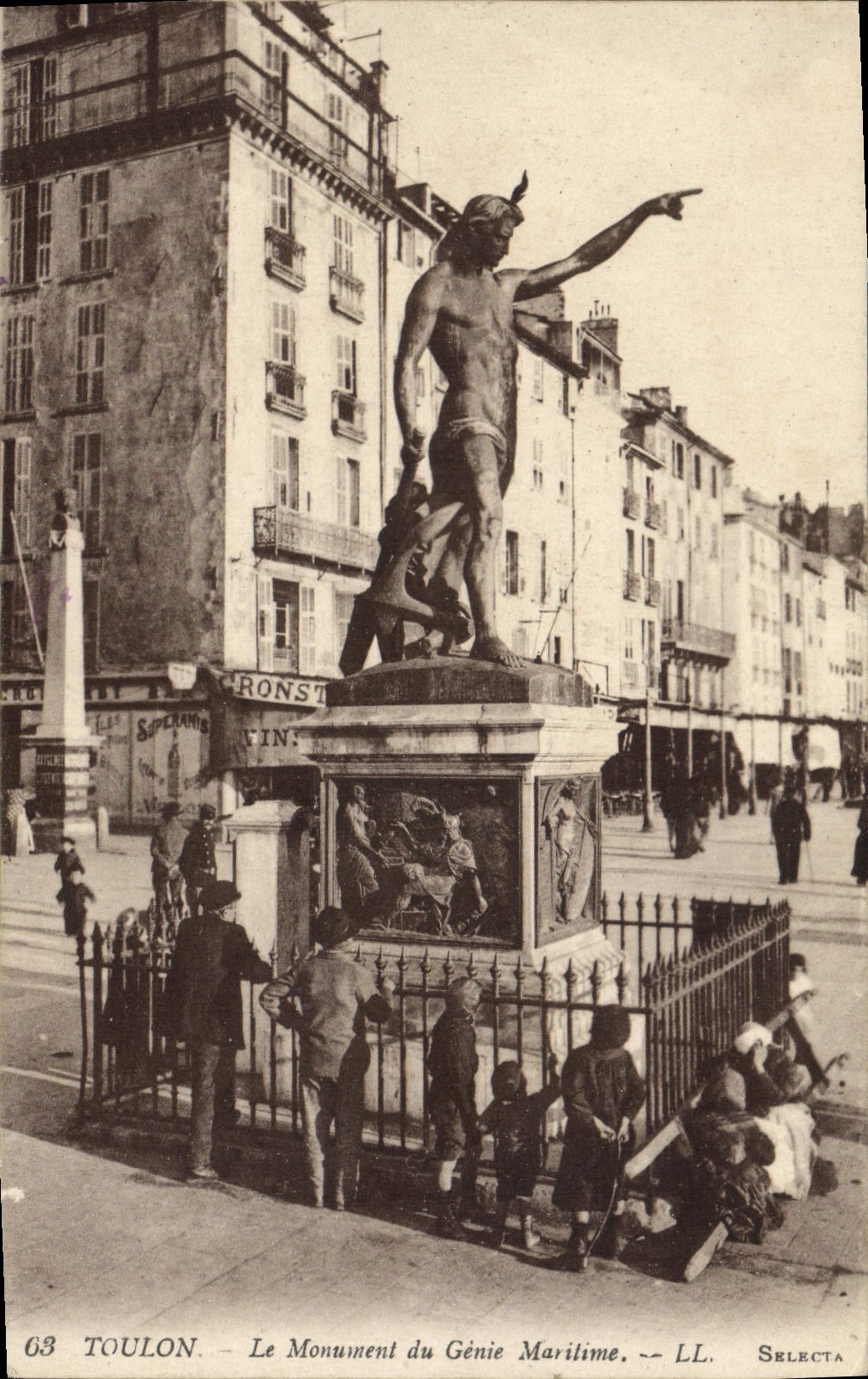 VINTAGE POSTCARD Toulon the Monument of the Marine engineering Children
