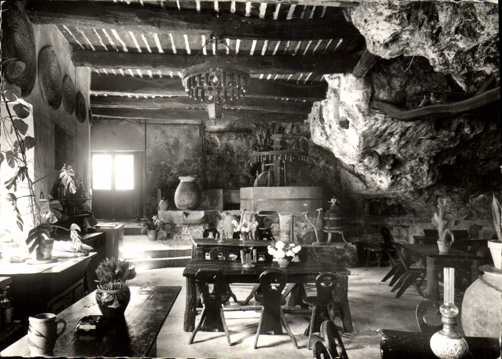 MODERN CARD the inn of the old mill Trans Lambert in Provence