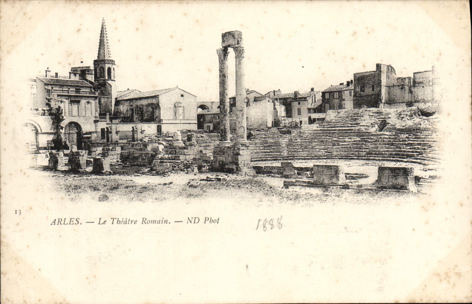 CPA Arles Le theatre romain 