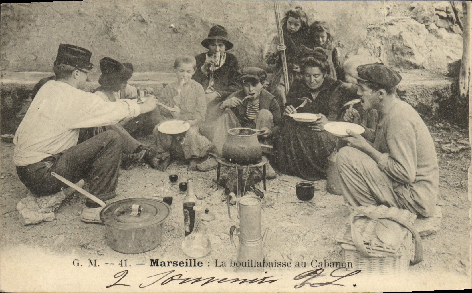 CPA Marseille La Bouillabaisse au Cabanon TOP