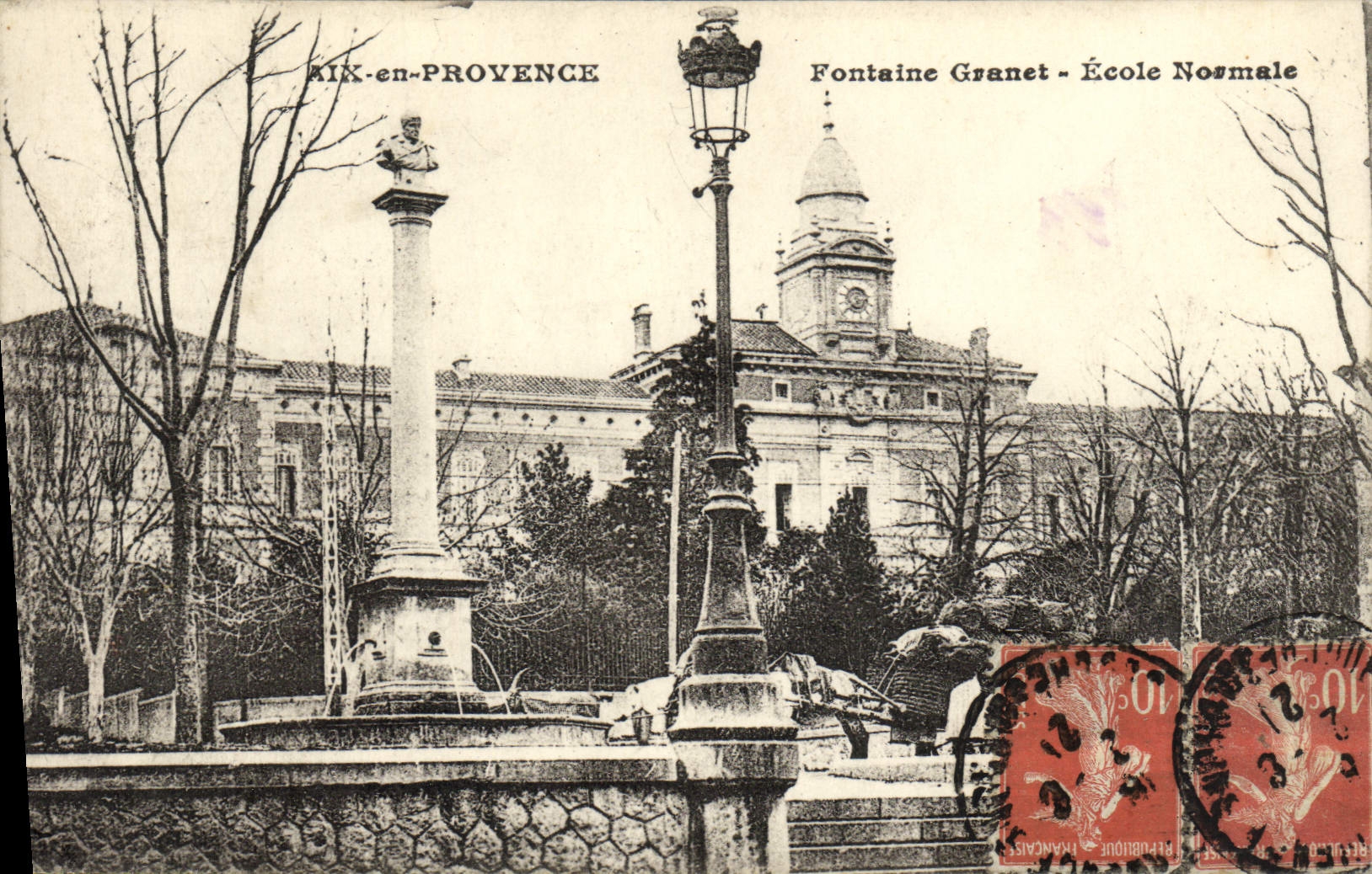 CPA Aix en Provence Fontaine Granet Ecole Normale