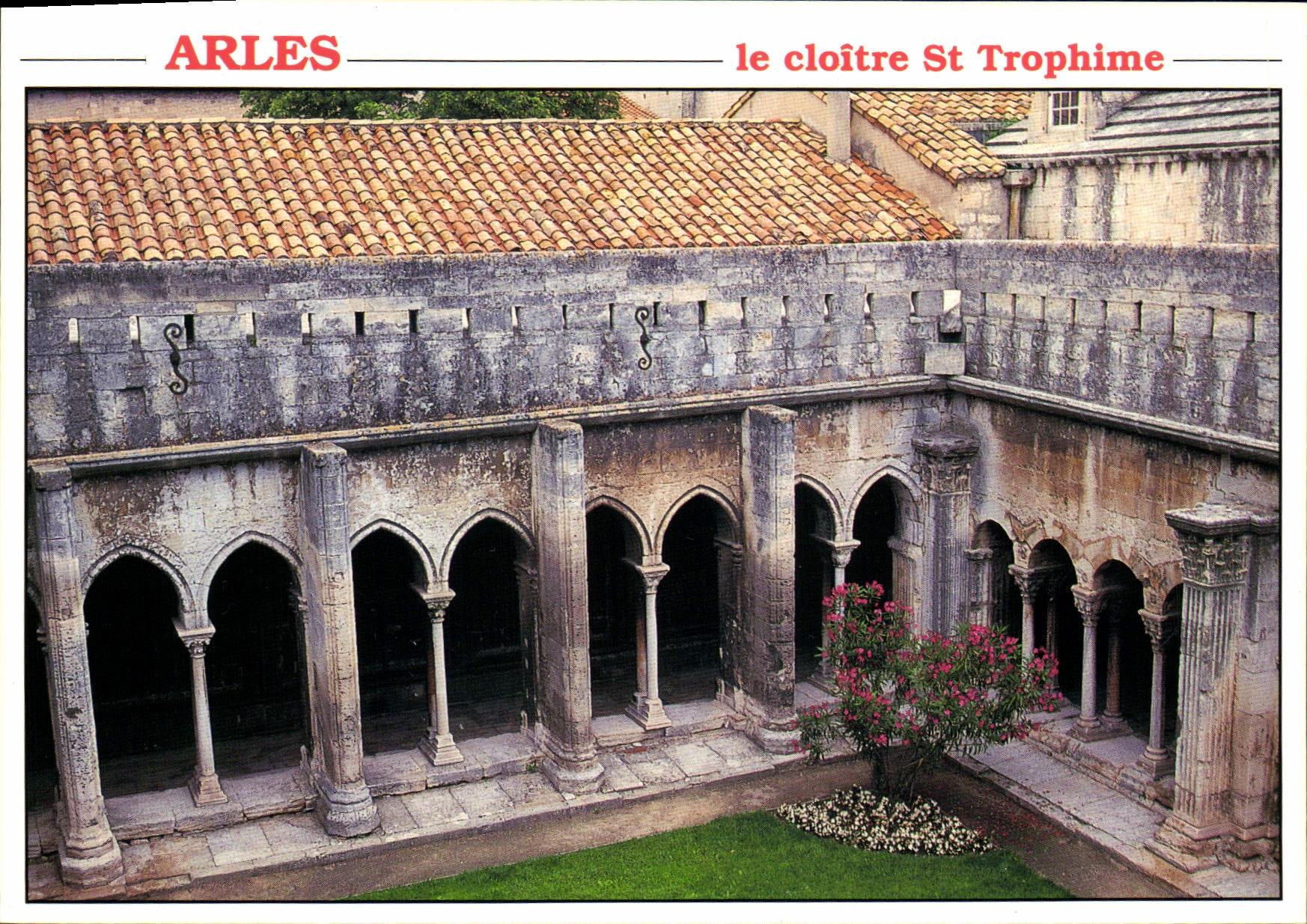MODERN CARD Arles the cloister co. Trophime
