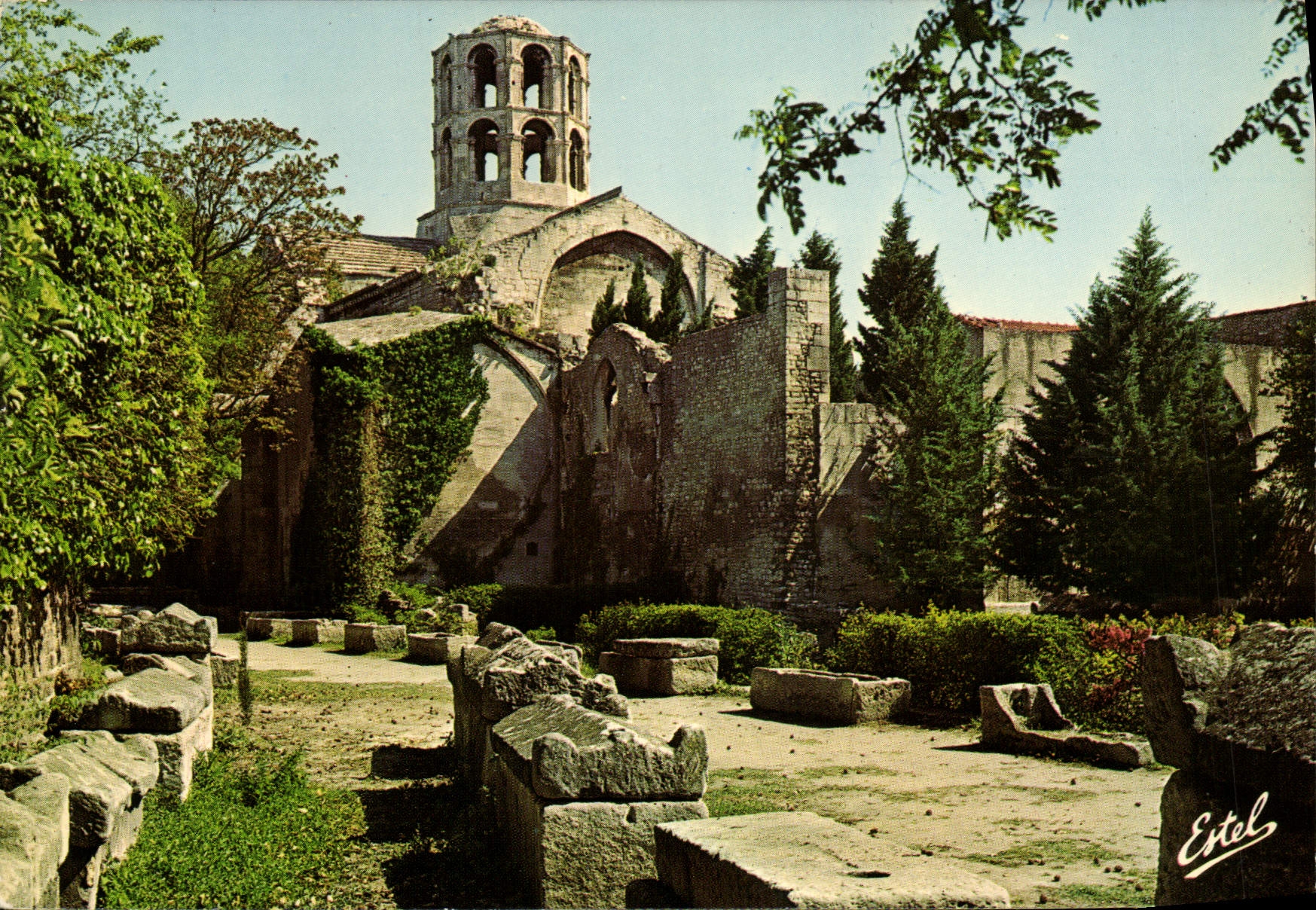 MODERN CARD Arles Vestige of Alyscamps