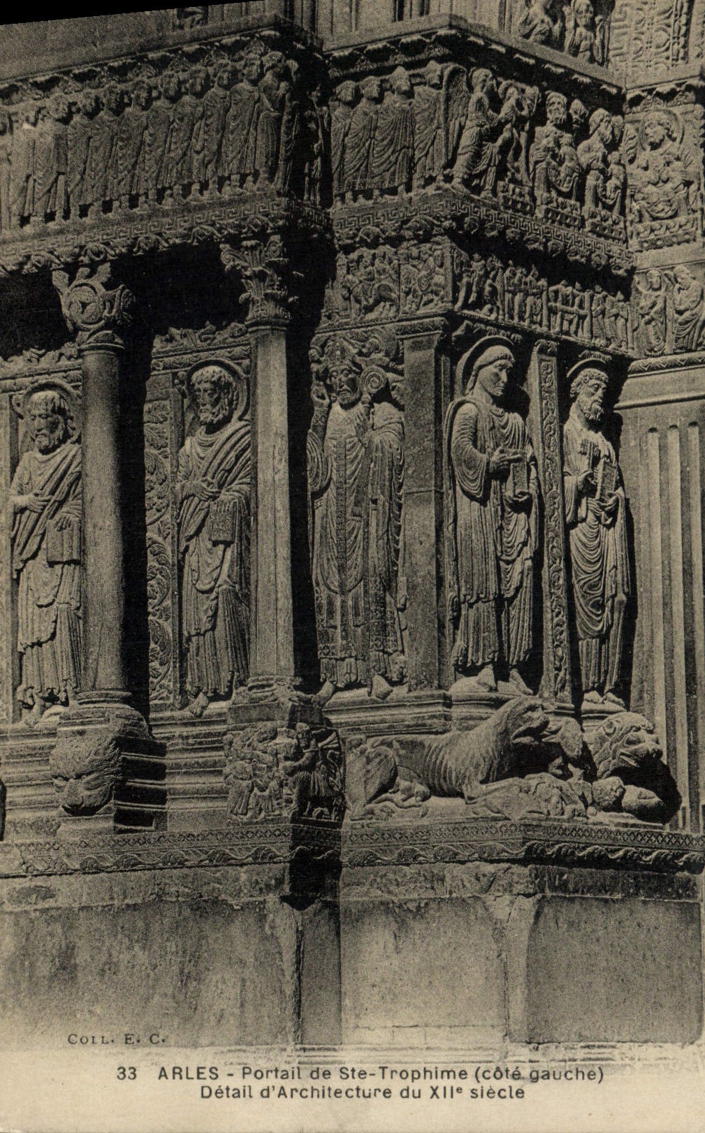 VINTAGE POSTCARD Arles Gate of co. Trophime Detail of architecture