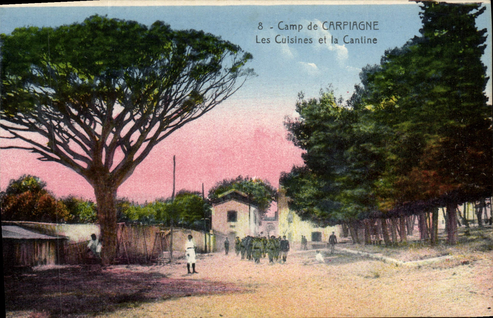 CPA Camp de Carpiagne Les Cuisines et la Cantine Militaria