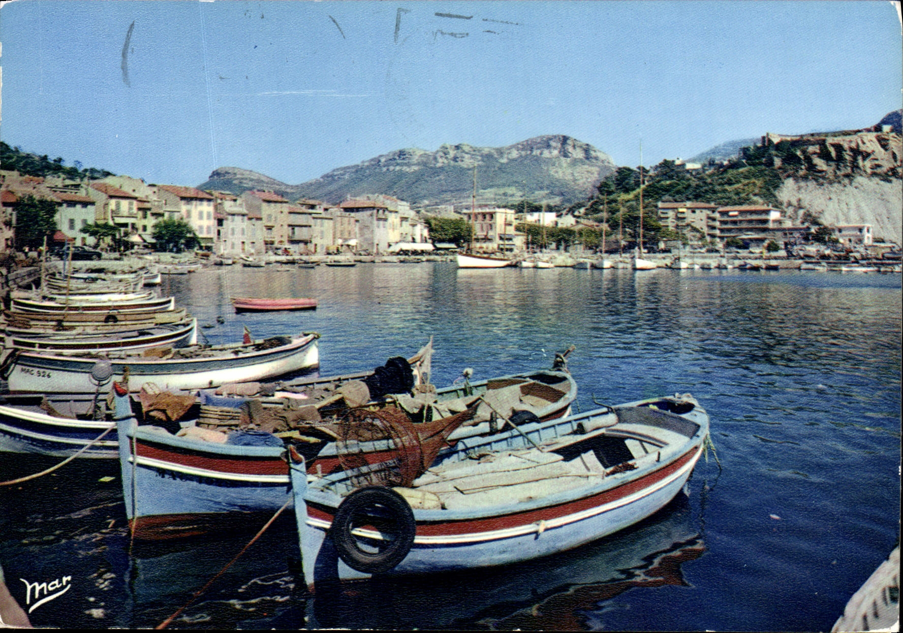 CPM Cassis Le Port Barques de peche