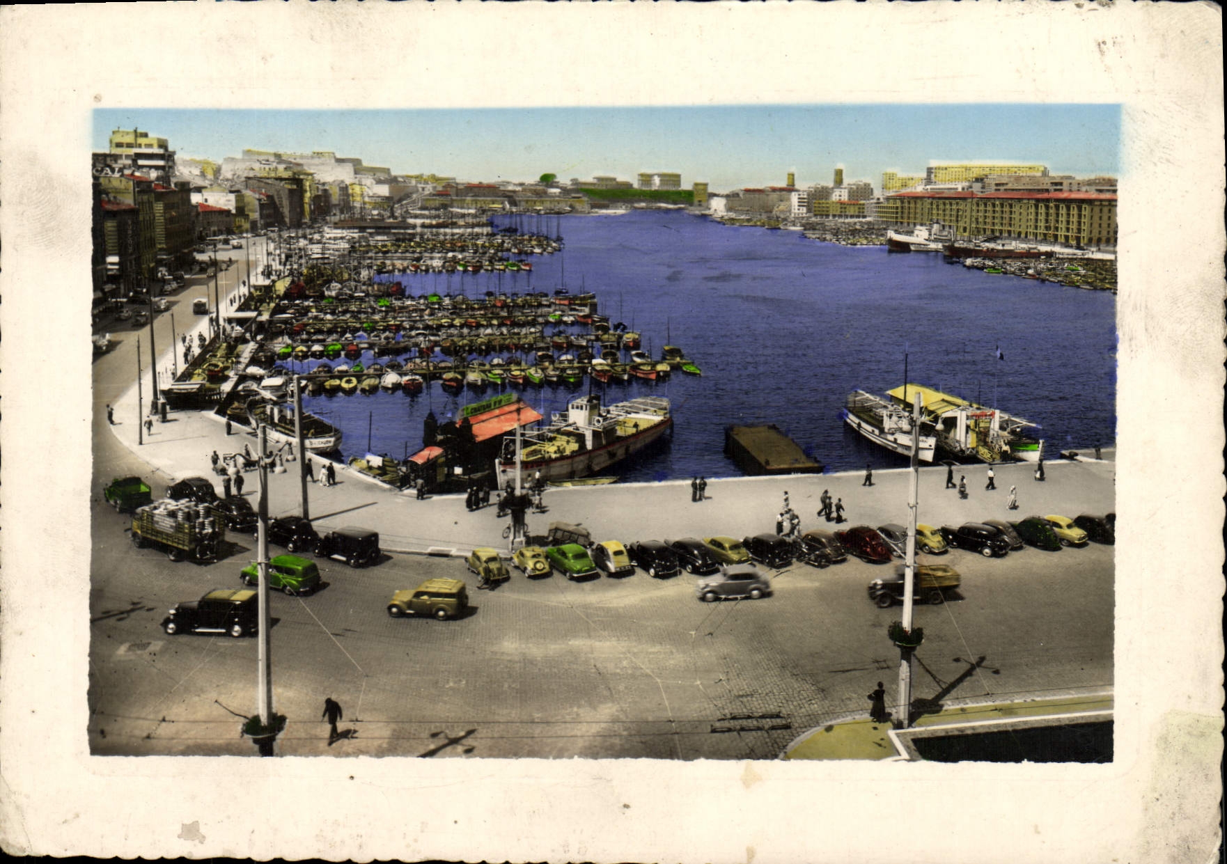 CPM Marseille Panorama Sur le Port et le Pharo