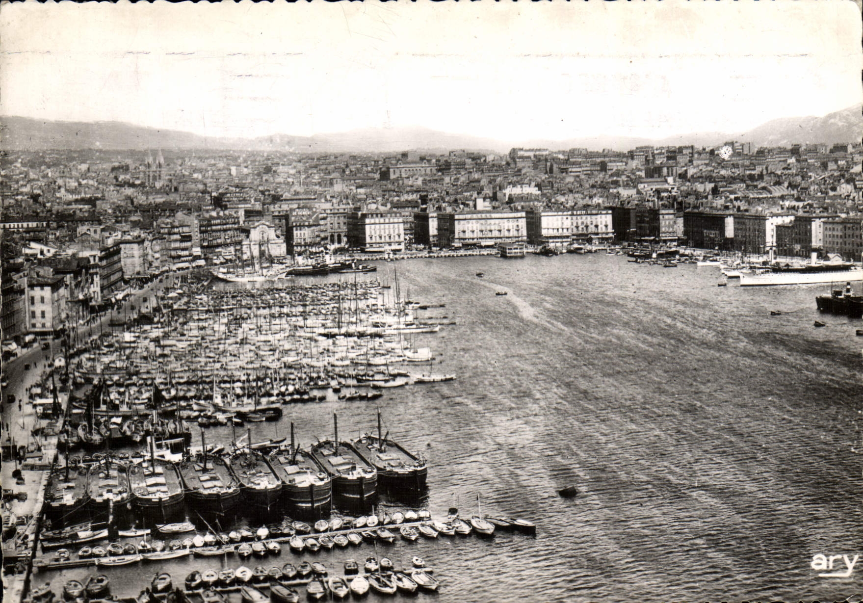 CPM Marseille Panorama Sur le Port