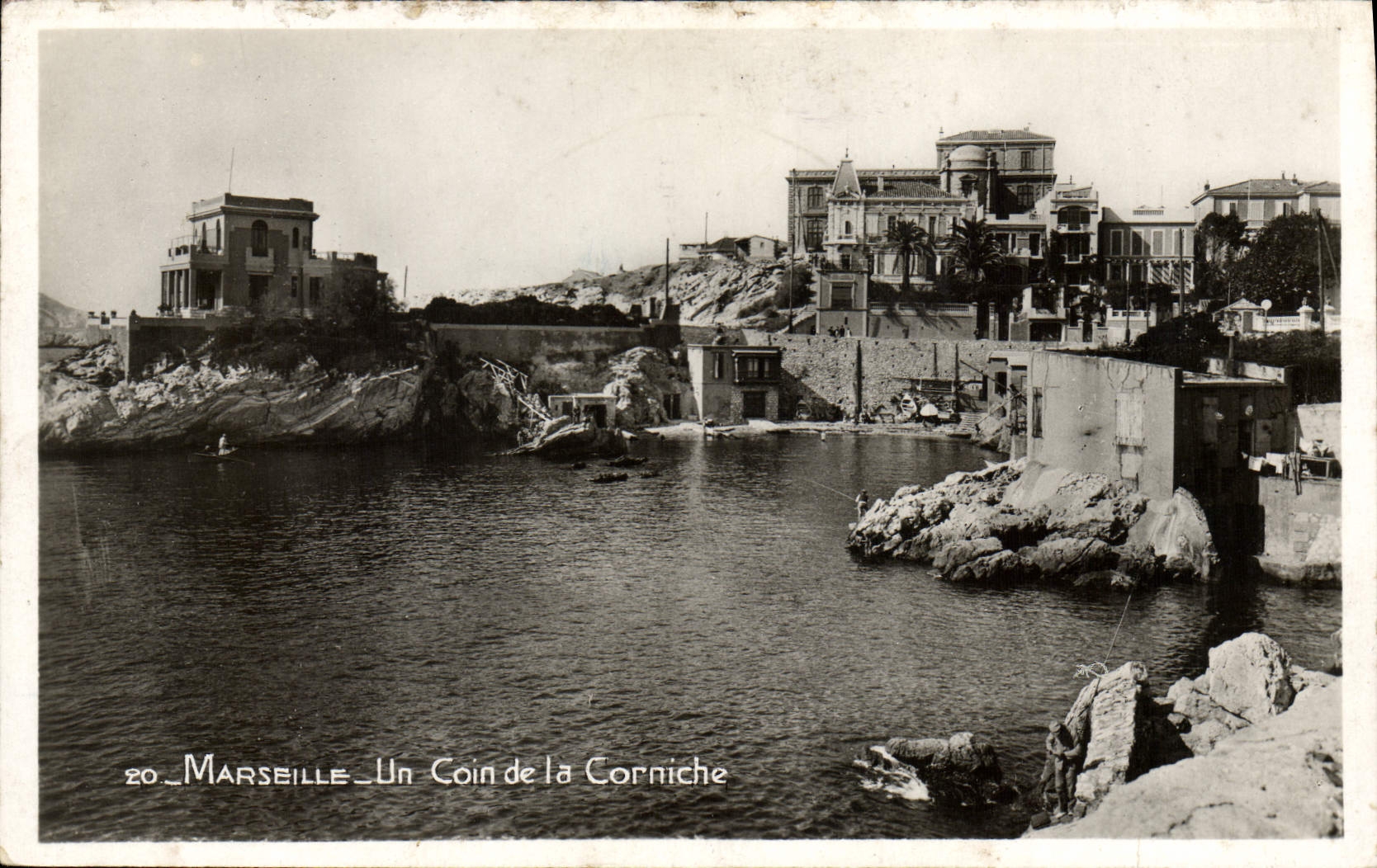 CPA Marseille Un Coin de la Corniche
