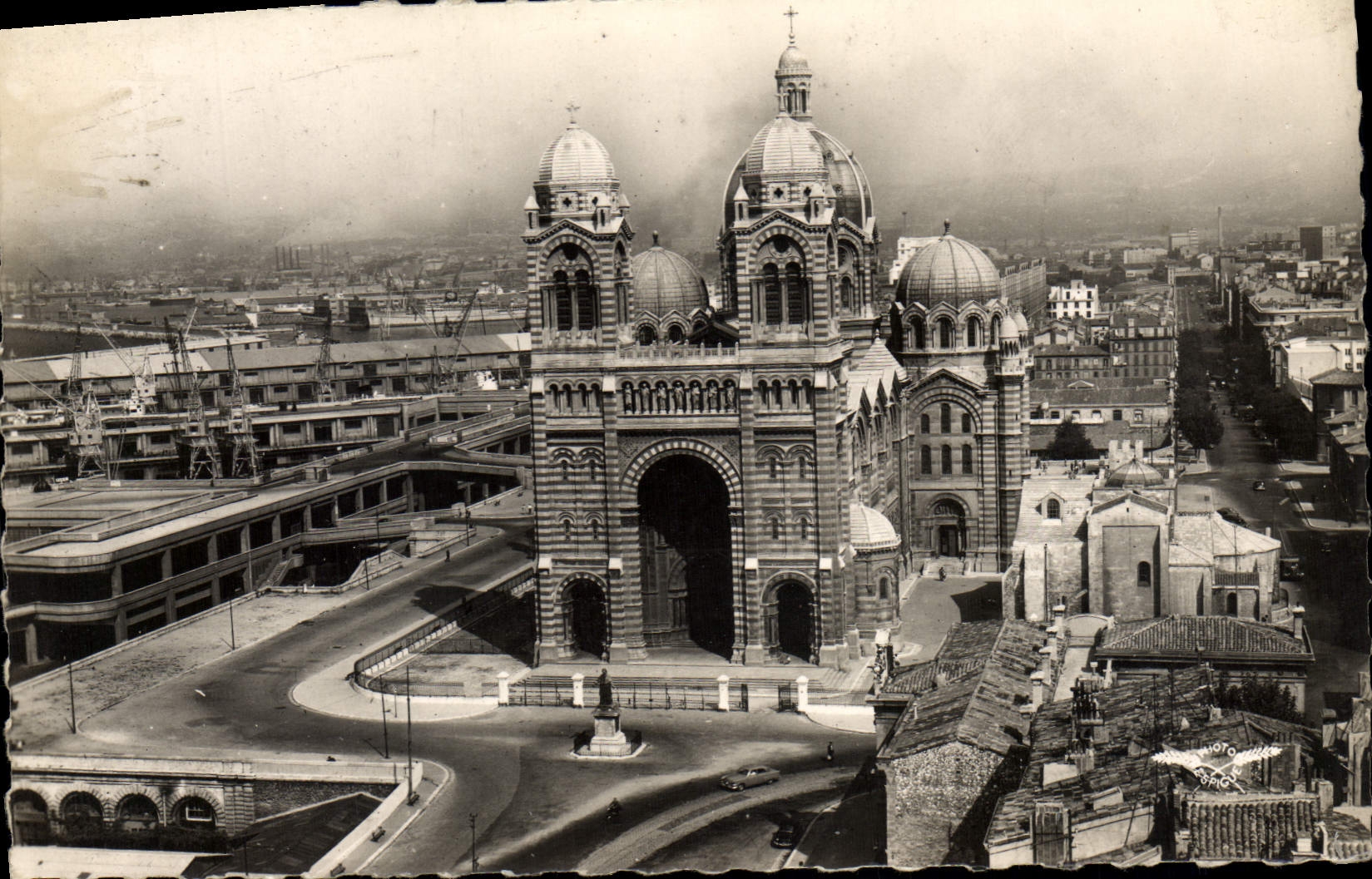 CPM Marseille La Cathedrale