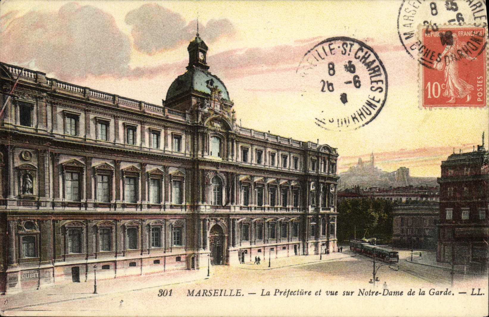 CPA Marseille La Prefecture et vue sur Notre Dame de la Garde 